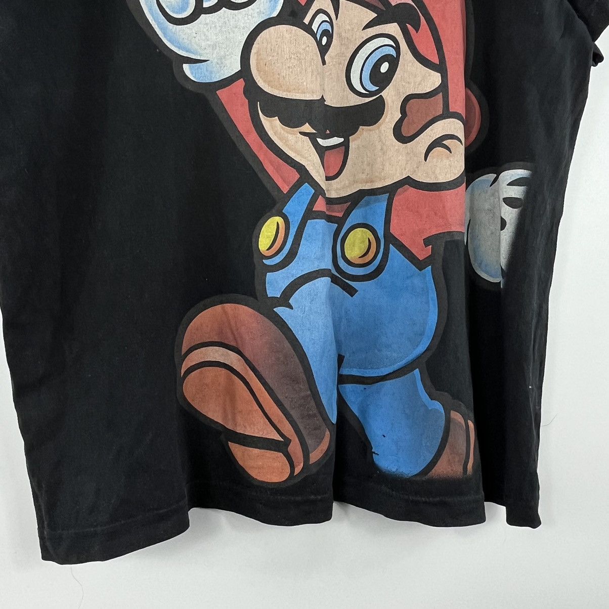 Nintendo × Vintage Vintage Super Mario 2011 Big Logo T-Shirt Black Size M Size US M / EU 48-50 / 2 - 2 Thumbnail