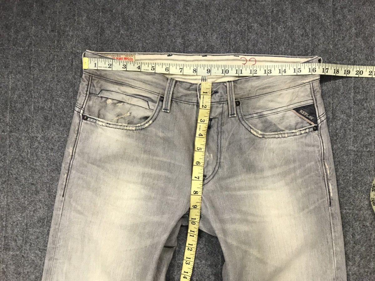 Replay Vintage Replay Distressed Jeans Zipper Style Size US 33 - 22 Thumbnail