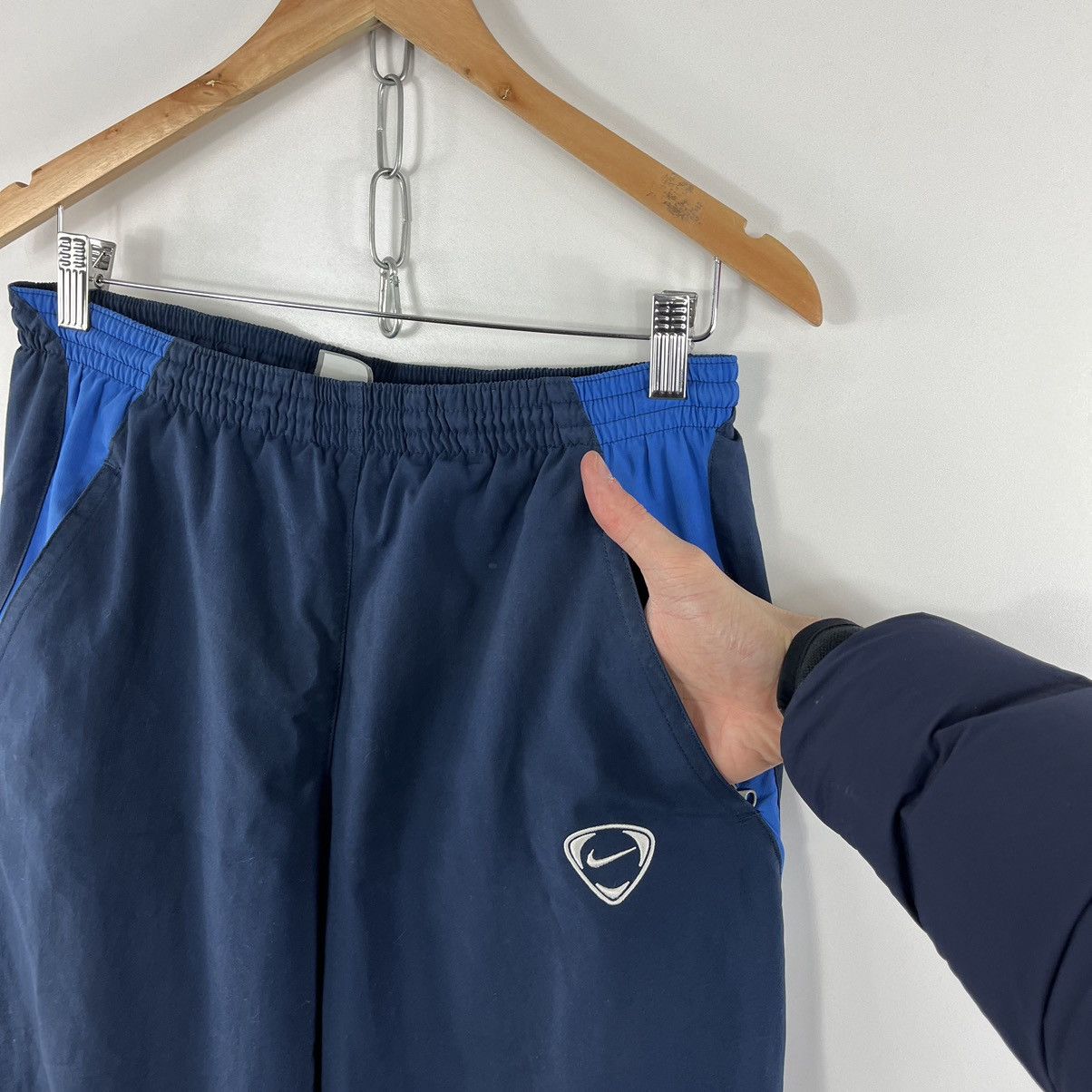 Nike × Vintage Vintage Nike Small Embroidery Swoosh Logo Pants Navy Size S Size US 31 - 4 Thumbnail