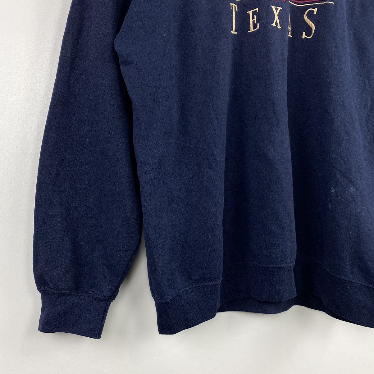 Vintage Vtg American Style Dallas Texas Sweatshirt Embroidery Size M Size US M / EU 48-50 / 2 - 4 Thumbnail