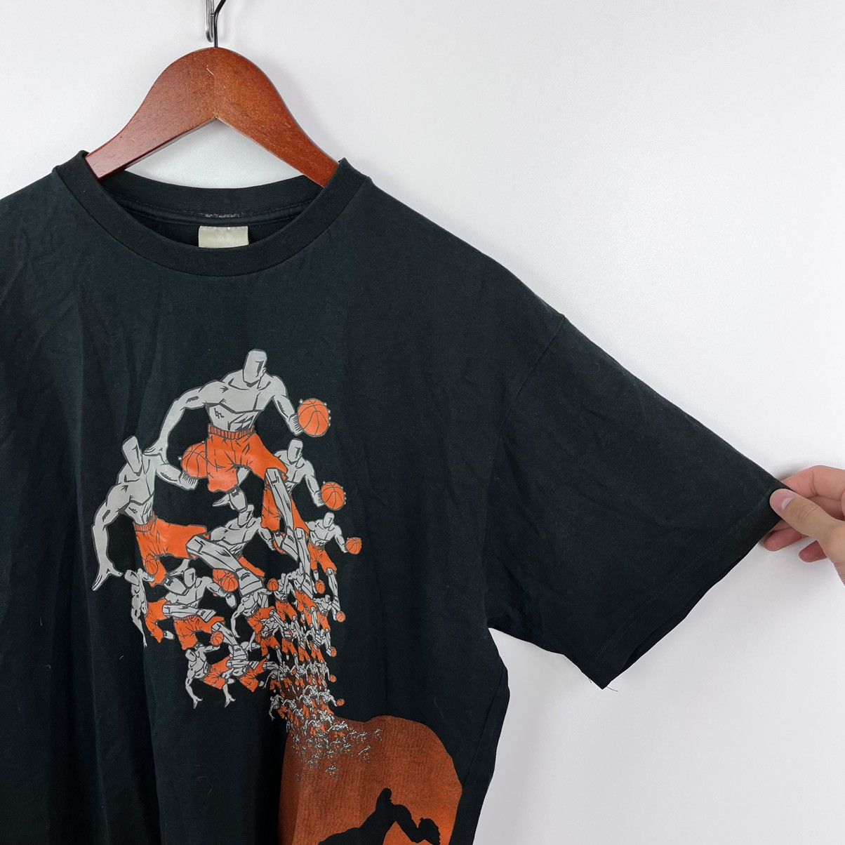 Japanese Brand × NBA × Vintage Vintage Andi T-Shirt Bassketball Mens Black Size L Size US L / EU 52-54 / 3 - 3 Thumbnail