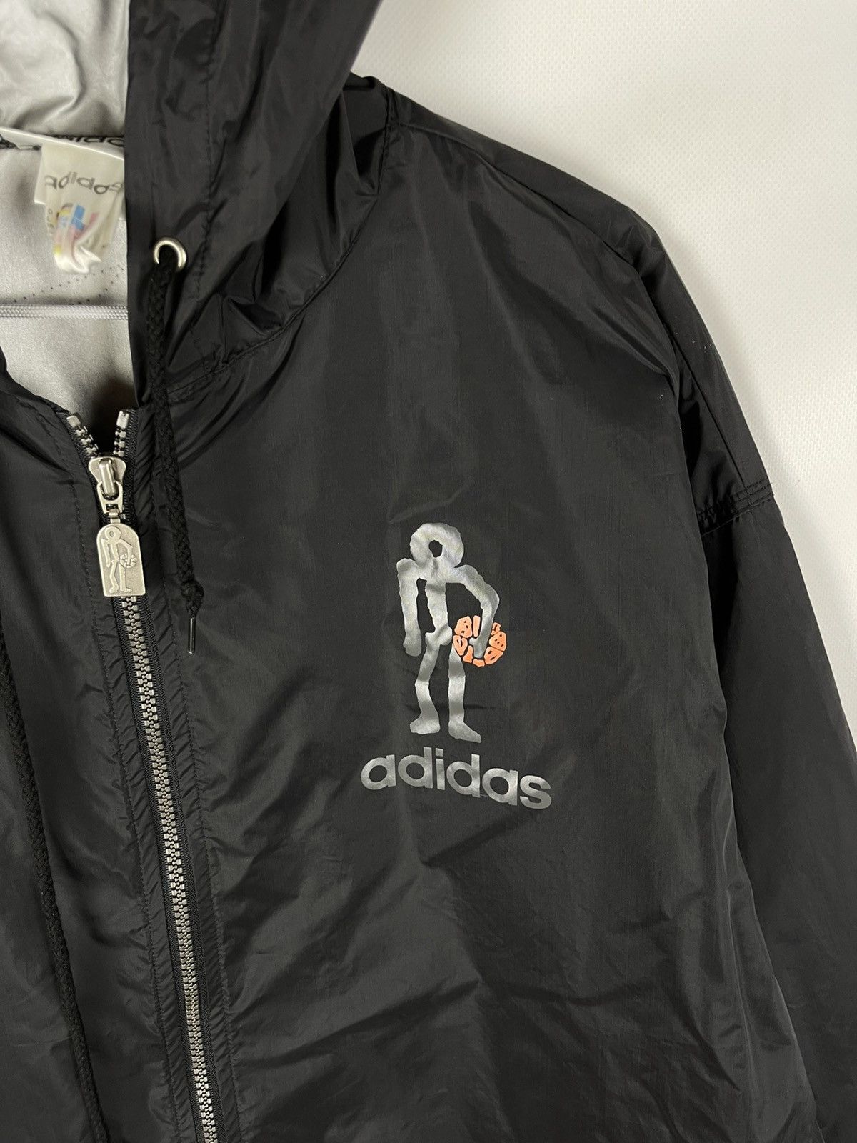 Adidas Adidas vintage 90s basketball logo streetball jacket Size US L / EU 52-54 / 3 - 6 Thumbnail