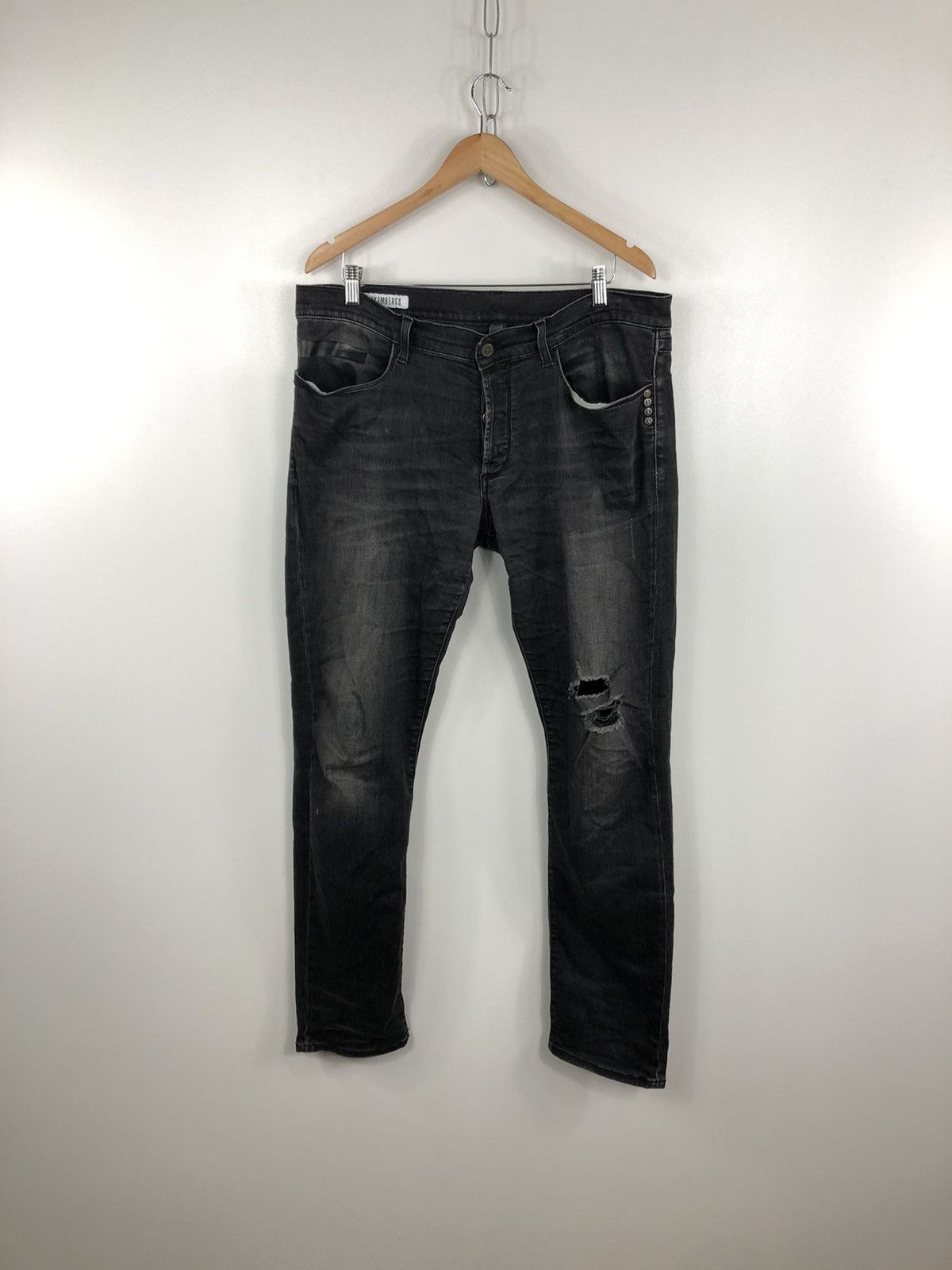 Dirk Bikkembergs Dirk Bikkembergs Jeans Slim Fit Black Size 36 Size US 36 / EU 52 - 1 Thumbnail