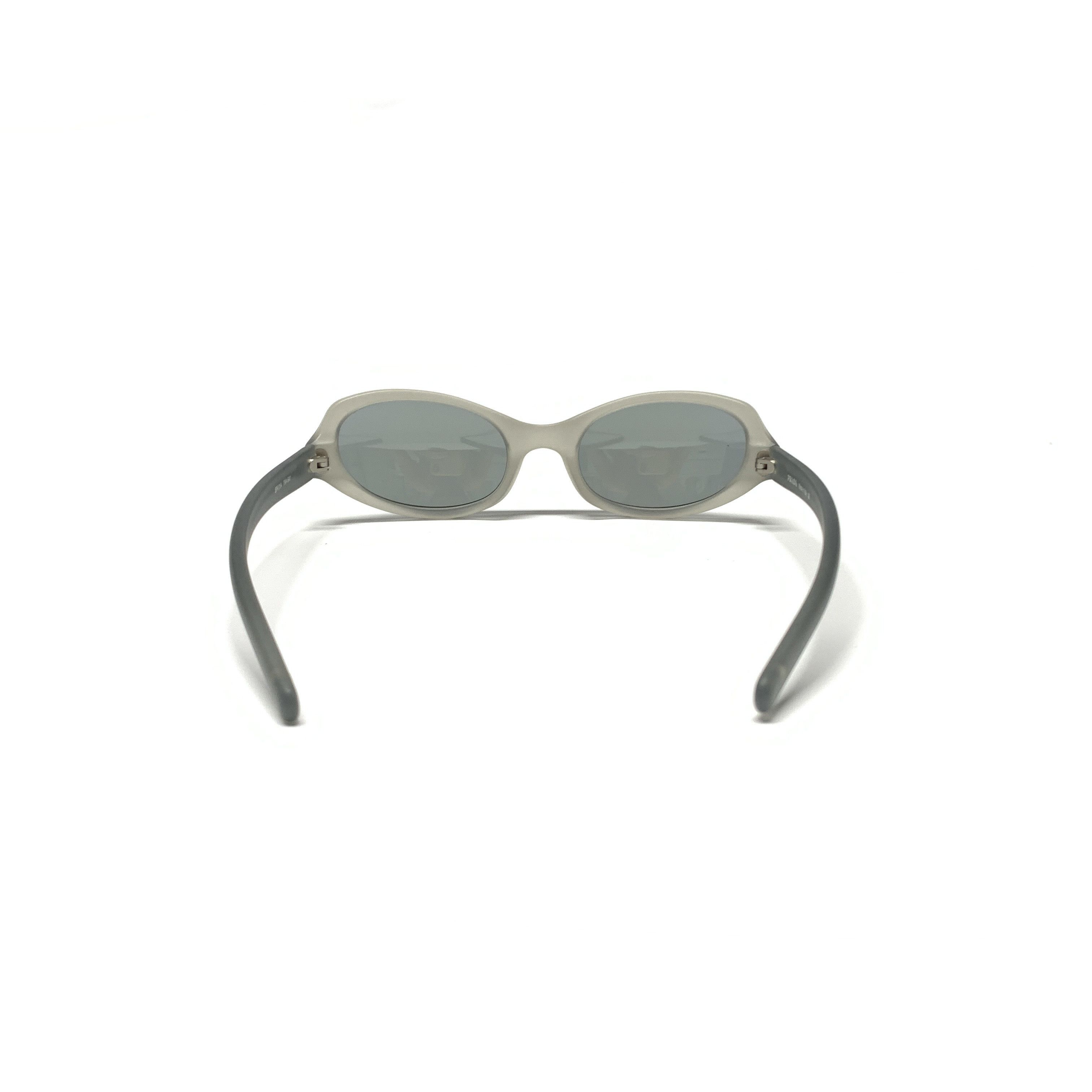 Vtg 00s Prada Frosted Angled Sunglasses (Grey)