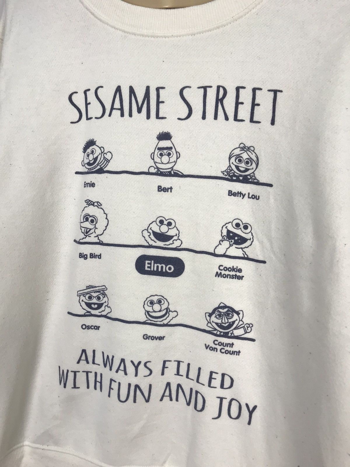 Cartoon Network Sesame Street distressed printed sweatshirt Size US S / EU 44-46 / 1 - 2 Thumbnail