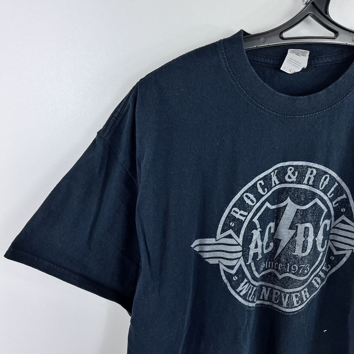 AC/DC × Band Tees Ac/Dc T-Shirt Will Never Die Big Logo Black Size XL Size US XL / EU 56 / 4 - 2 Thumbnail