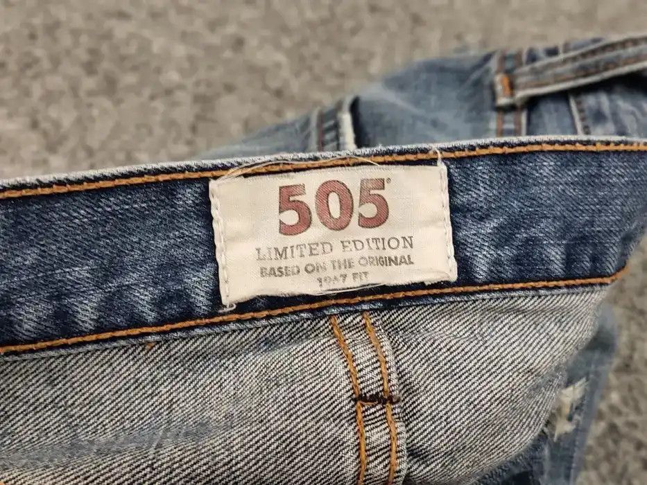 Levi's Vintage 90s Levis 505 Limited Edition Distressed Denim Jeans Size US 34 / EU 50 - 9 Thumbnail
