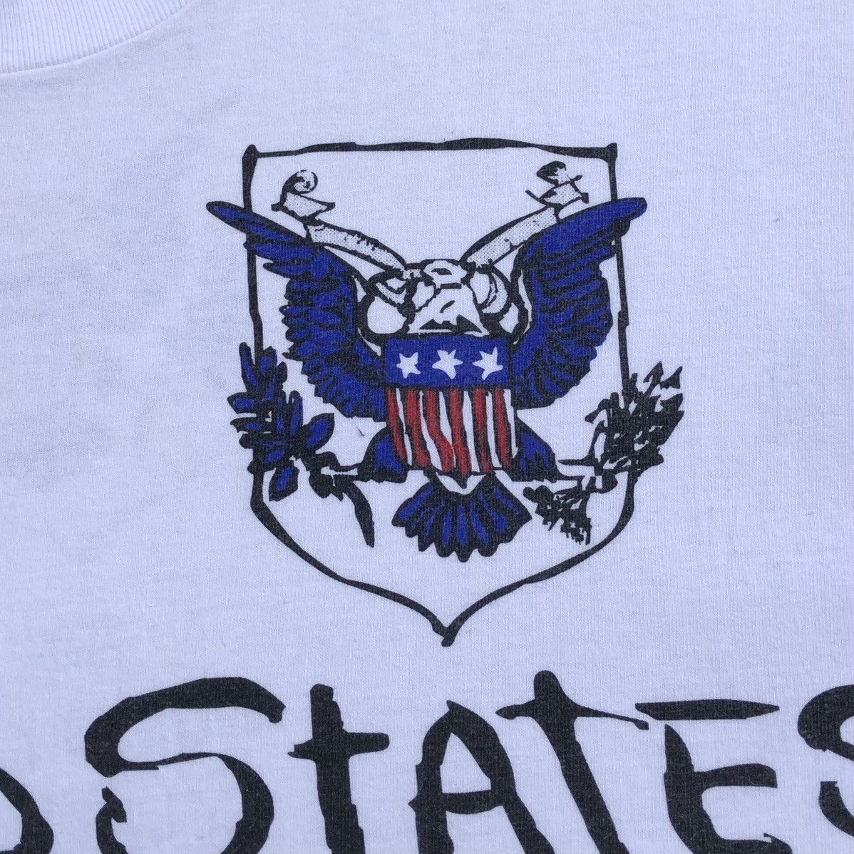 Vintage Vintage 90s USA Flag Logo Team Gear T- Shirt Size US L / EU 52-54 / 3 - 5 Thumbnail