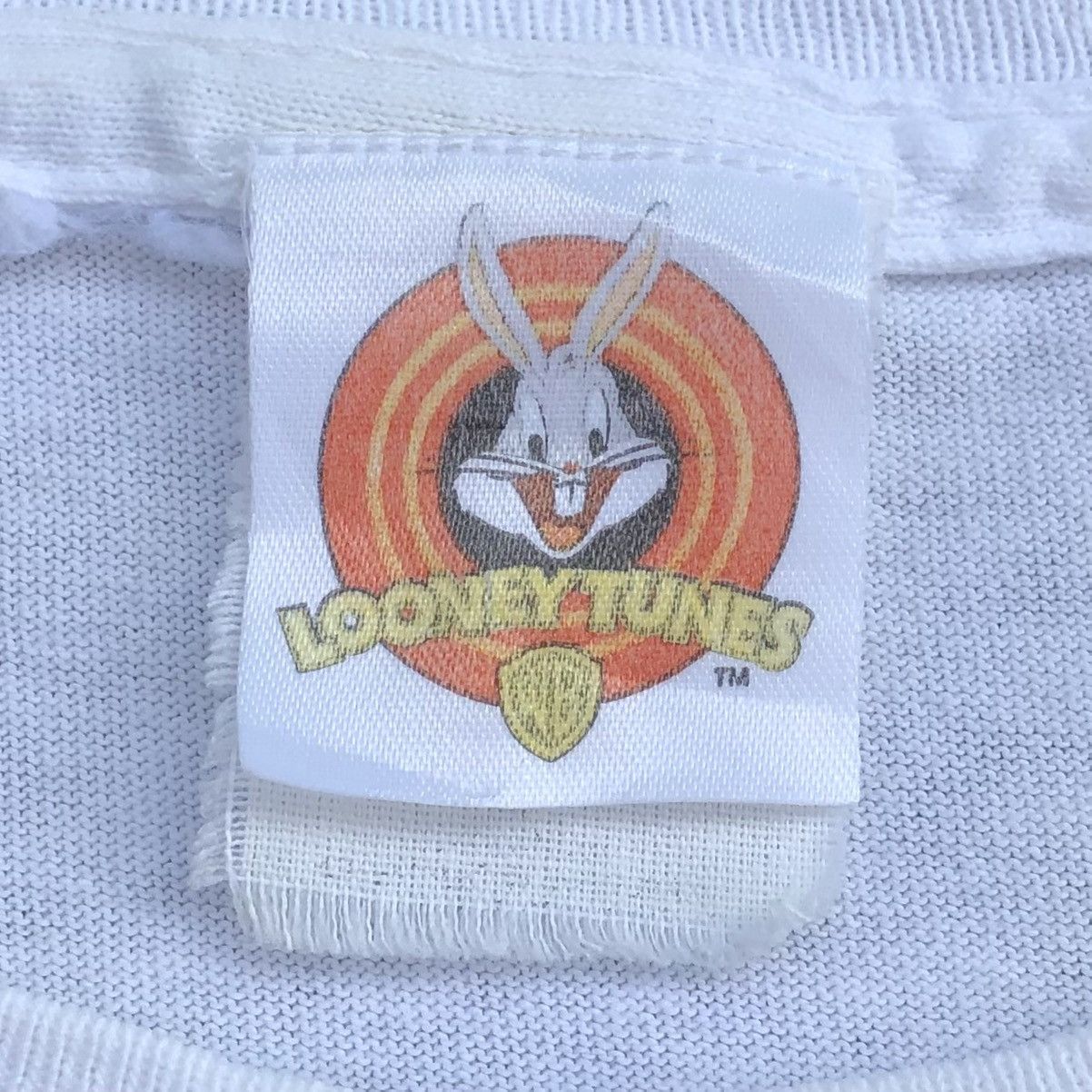 Vintage Vintage 1996 Looney Tunes Wuvable Hygienist T shirt Size US L / EU 52-54 / 3 - 16 Thumbnail
