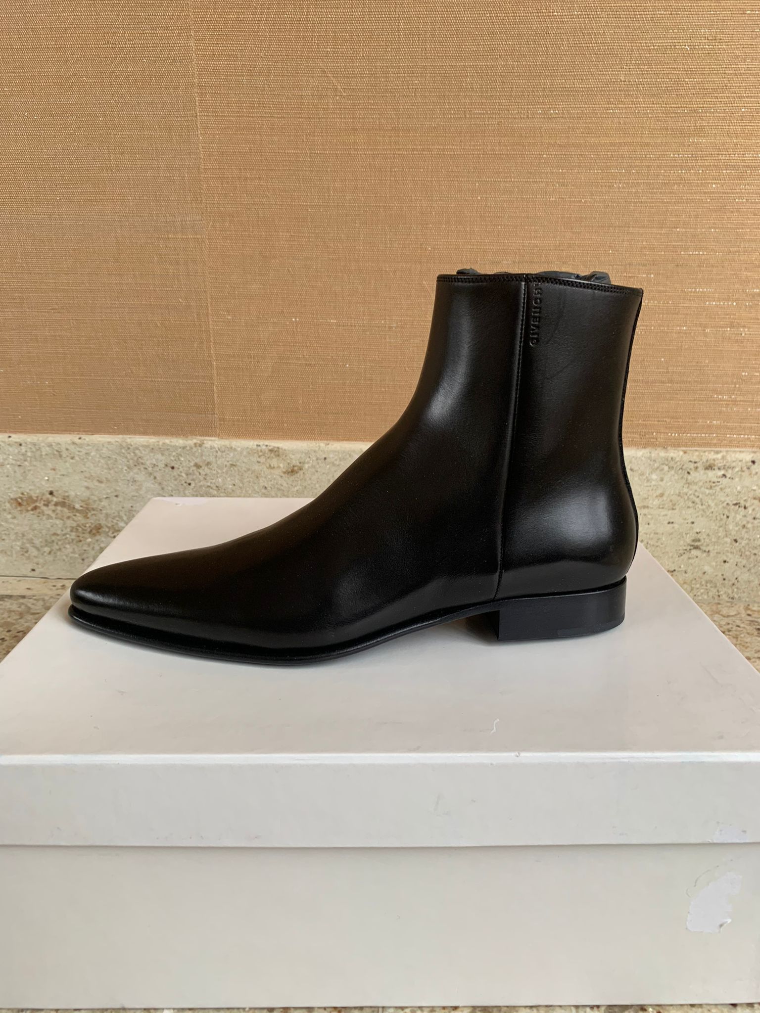 Givenchy Side Chelsea Zip Boots Size US 9 / EU 42 - 6 Thumbnail