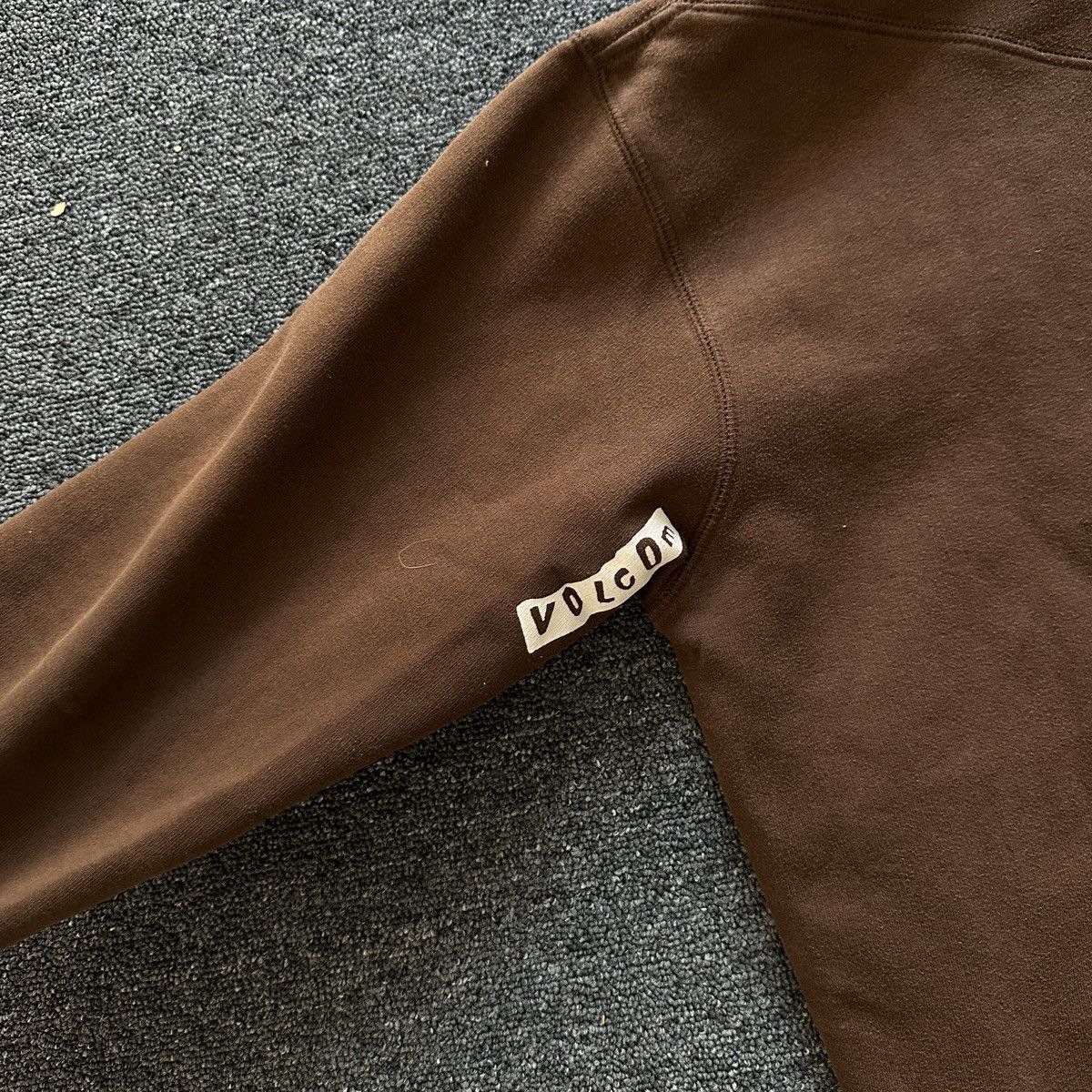 Vintage × Volcom Vintage Volcom Classic Logo Brown Hoodie Size US M / EU 48-50 / 2 - 8 Thumbnail