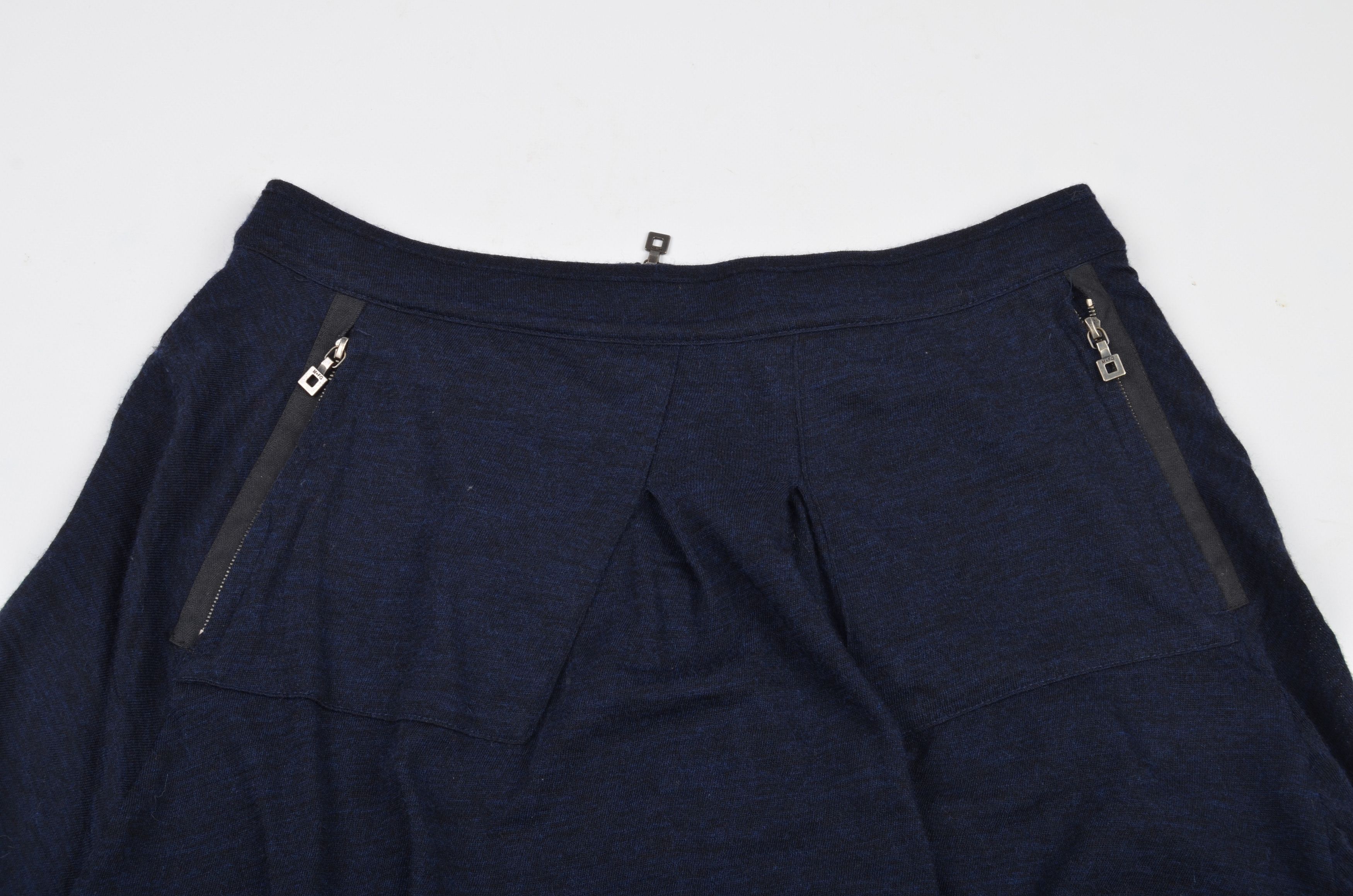Marithe + Francois Girbaud Marithe Francois Girbaud Mini Skirt Size 30" / US 8 / IT 44 - 2 Thumbnail