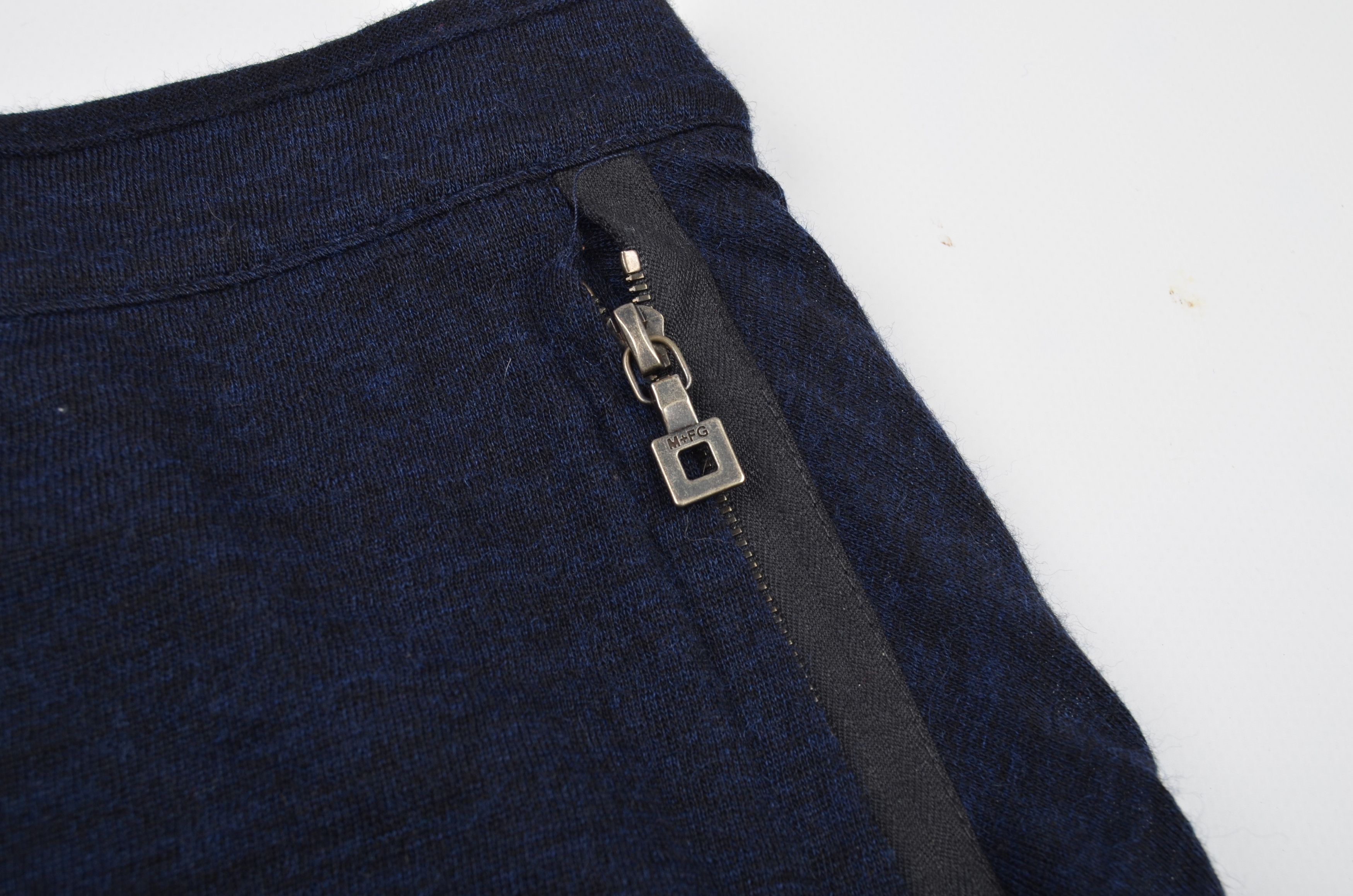 Marithe + Francois Girbaud Marithe Francois Girbaud Mini Skirt Size 30" / US 8 / IT 44 - 3 Thumbnail