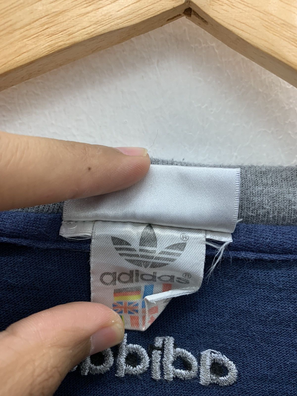 Adidas Vintage 80s Adidas Trefoil Tshirt Size US M / EU 48-50 / 2 - 2 Thumbnail