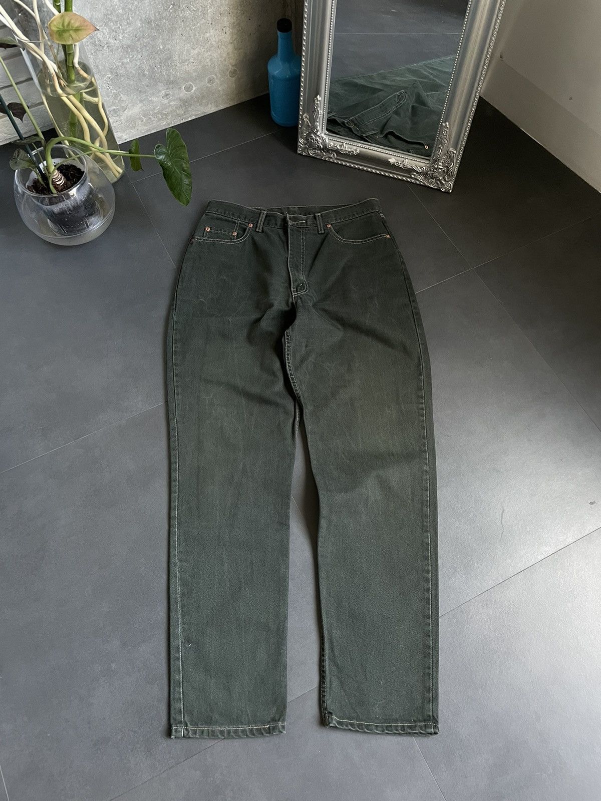 Japanese Brand Vintage Levi’s 881 Green Rare Perfect Faded Baggy Pants Y2K Size US 33 - 4 Thumbnail