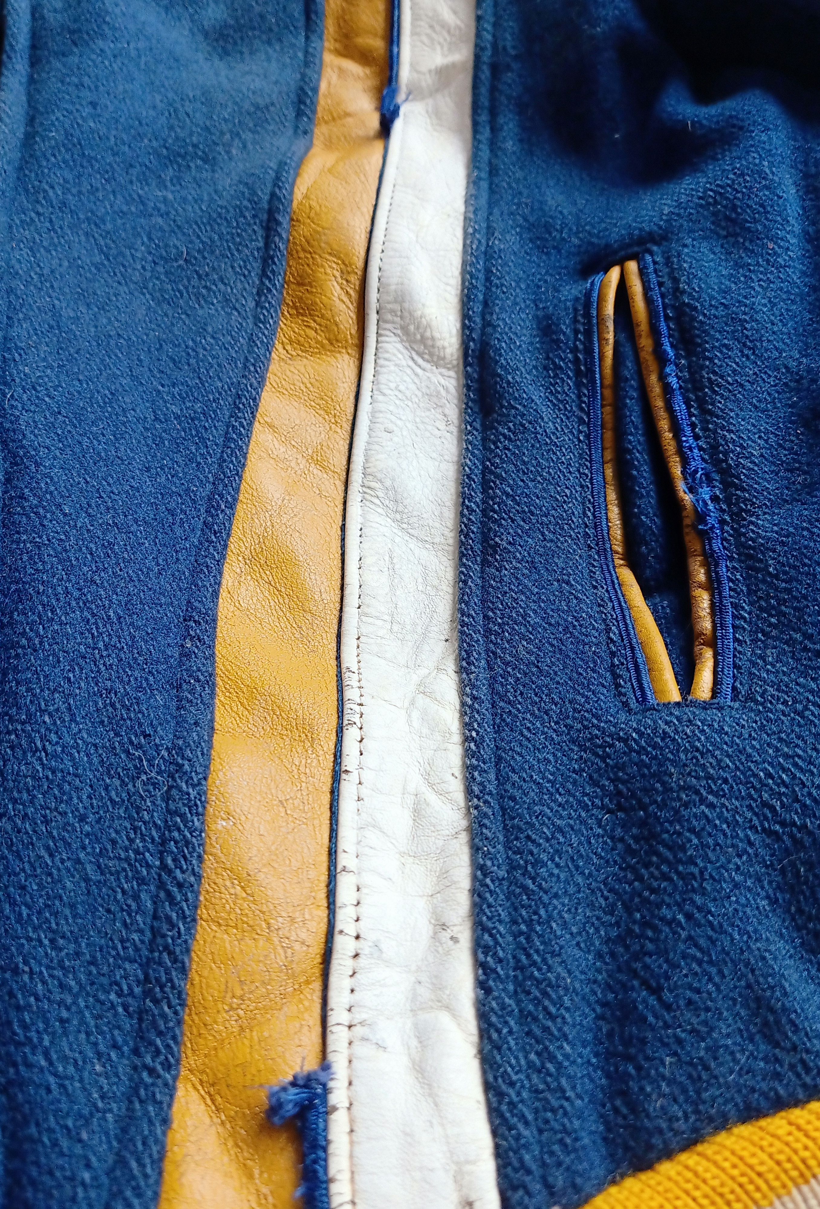 Vintage Vintage Hatchers Old Varsity Jacket Size US M / EU 48-50 / 2 - 12 Thumbnail