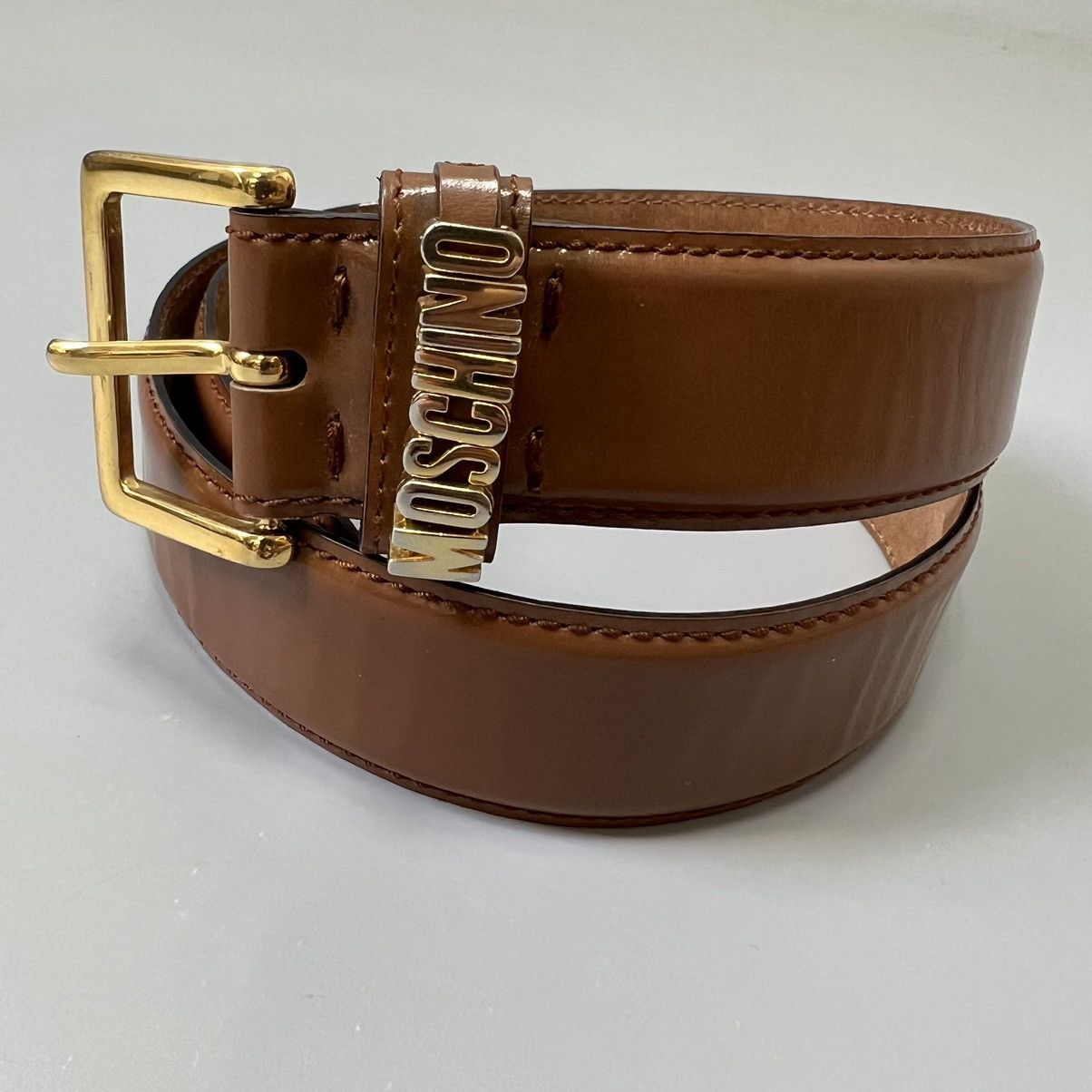 Moschino Vintage MOSCHINO Leather RedWall Belt Rare Size ONE SIZE - 4 Thumbnail