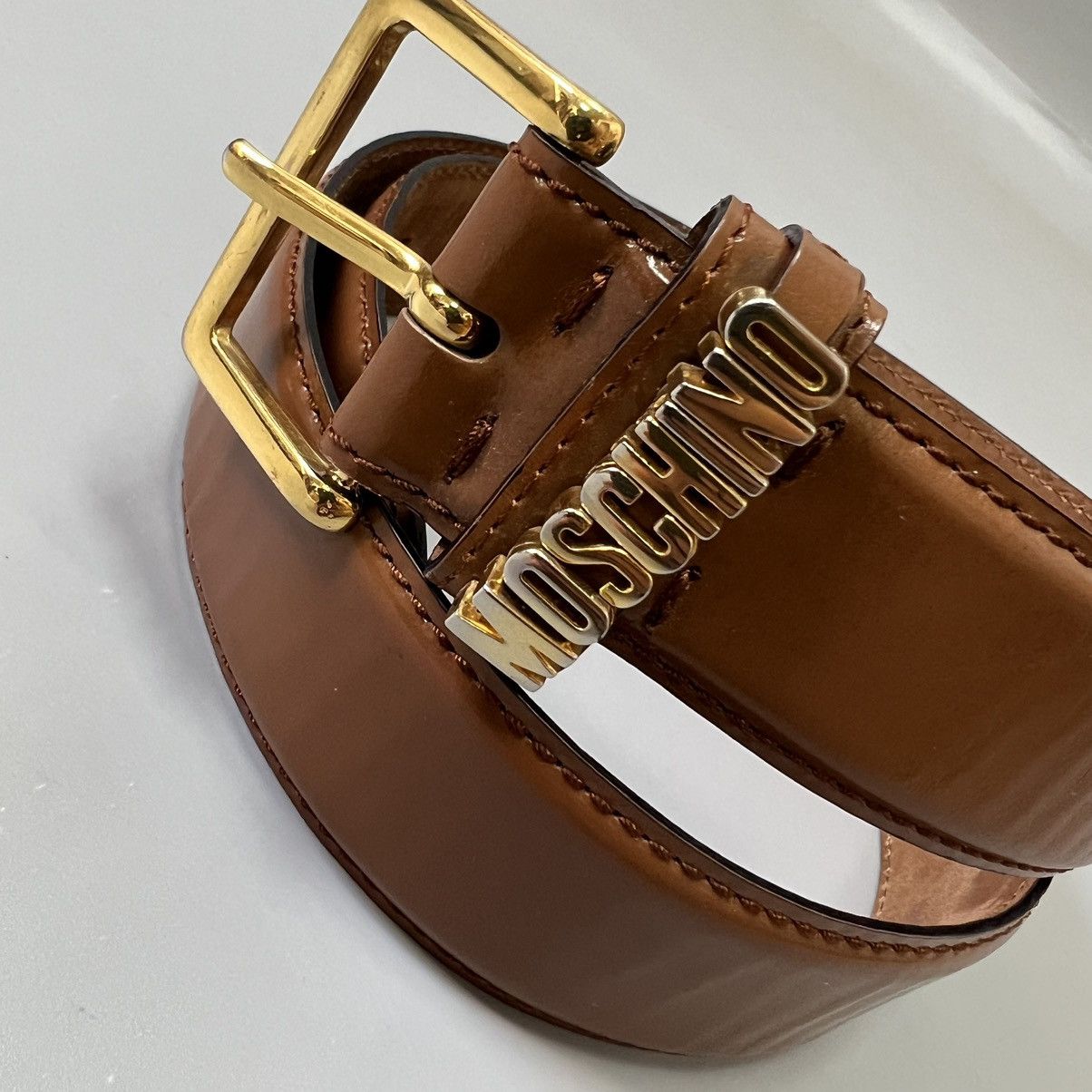 Moschino Vintage MOSCHINO Leather RedWall Belt Rare Size ONE SIZE - 10 Thumbnail