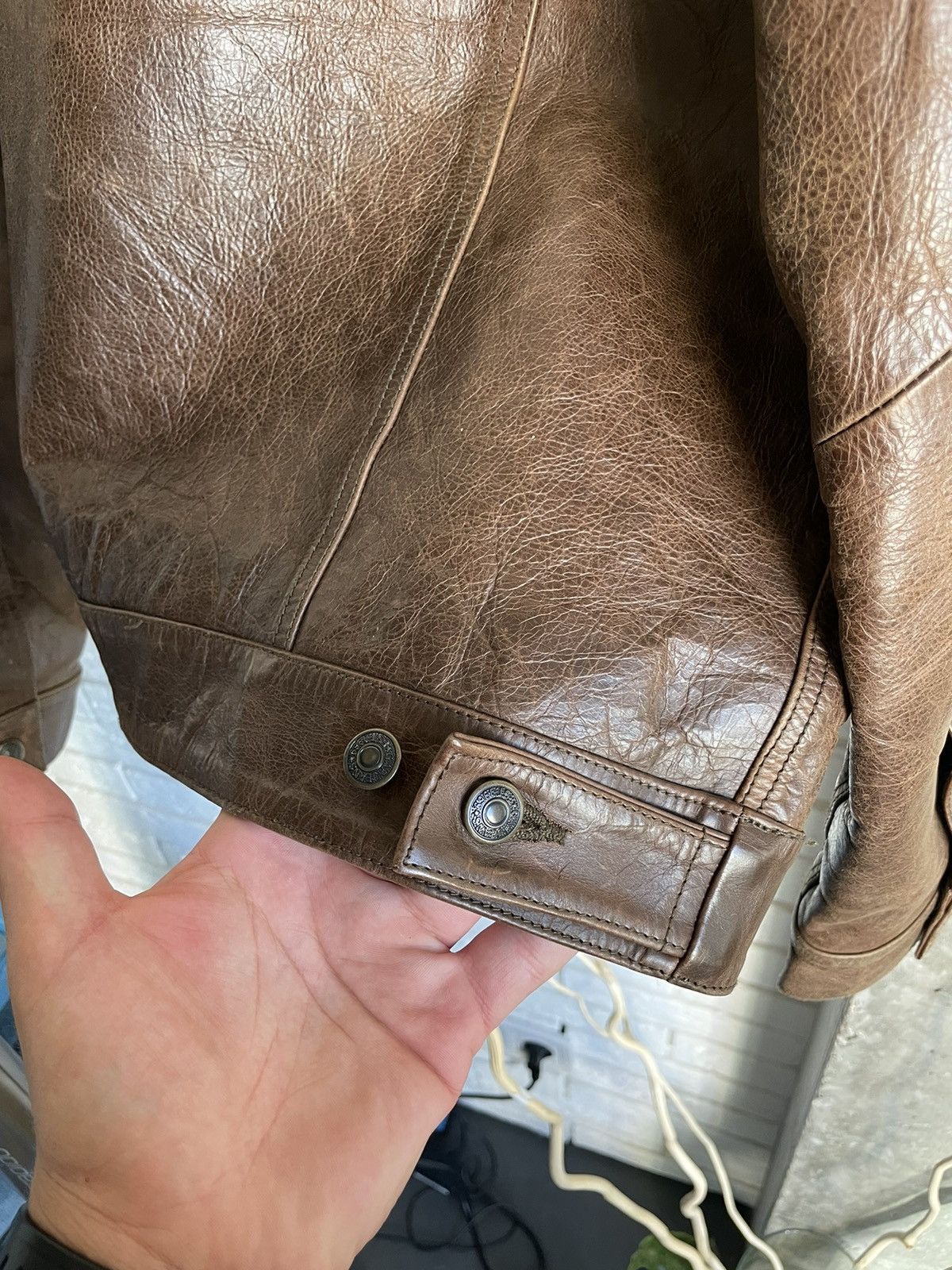 Gap Vintage Gap Brown Leather Trucker Jacket Motorcycle Style Size US L / EU 52-54 / 3 - 12 Thumbnail