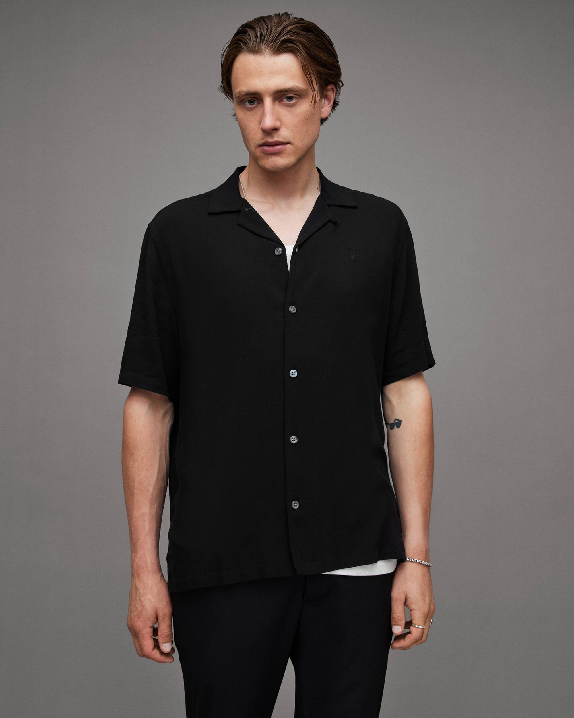 Allsaints Allsaints Venice Black Viscose Camp Aloha Shirt XS Size US S / EU 44-46 / 1 - 1 Thumbnail