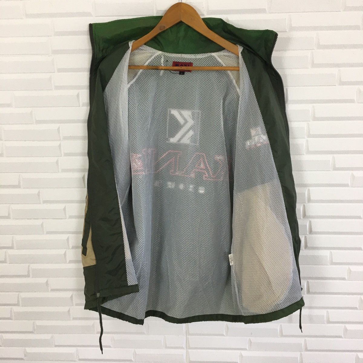 Karl Kani Kani Sport Colour Block Windbreaker Size US L / EU 52-54 / 3 - 9 Thumbnail