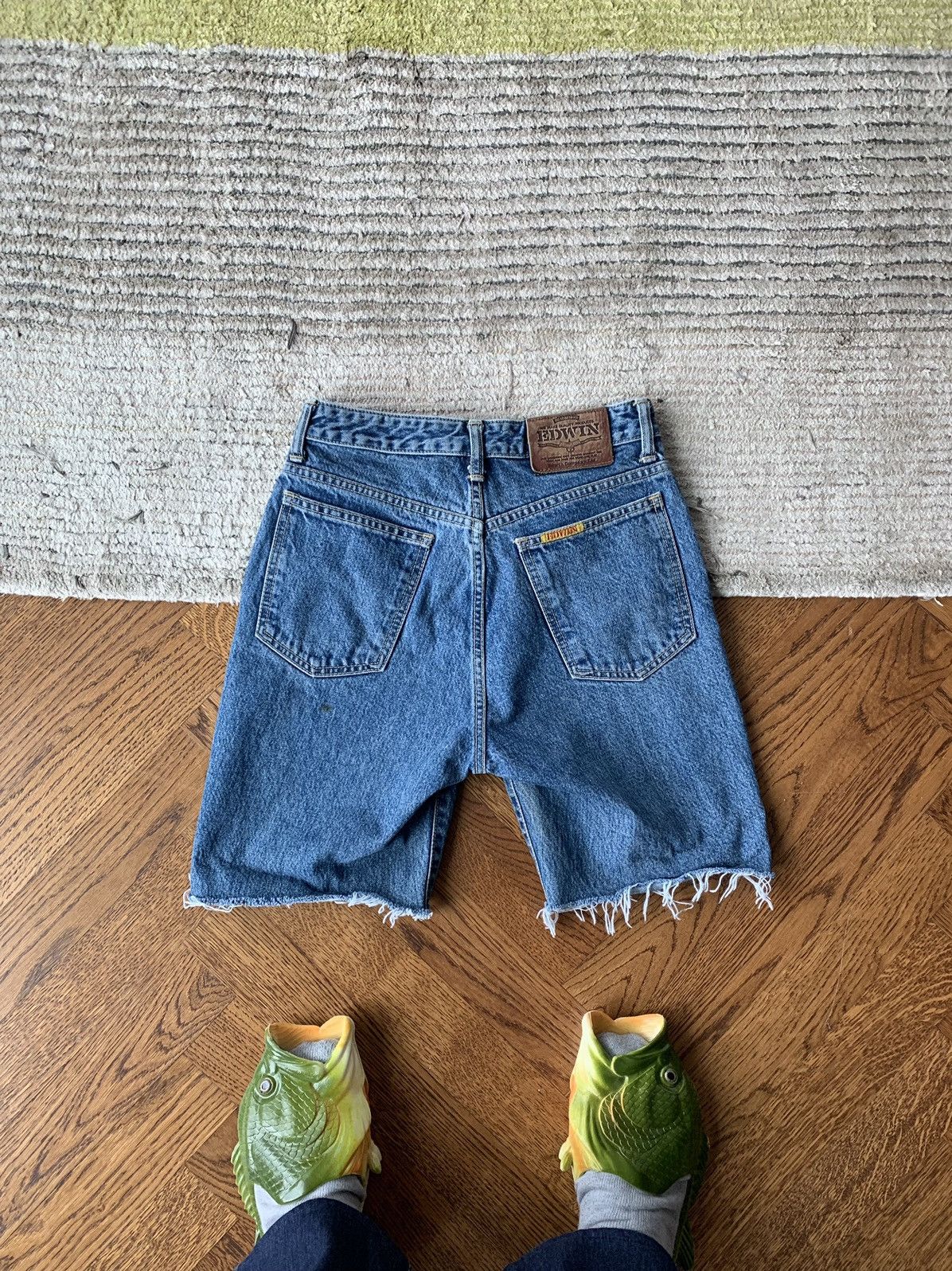 Edwin × Japanese Brand × Vintage Vintage Edwin Cut Off Jean Shorts Stone Wash Womens Japan 26 Size 26" / US 2 / IT 38 - 2 Thumbnail