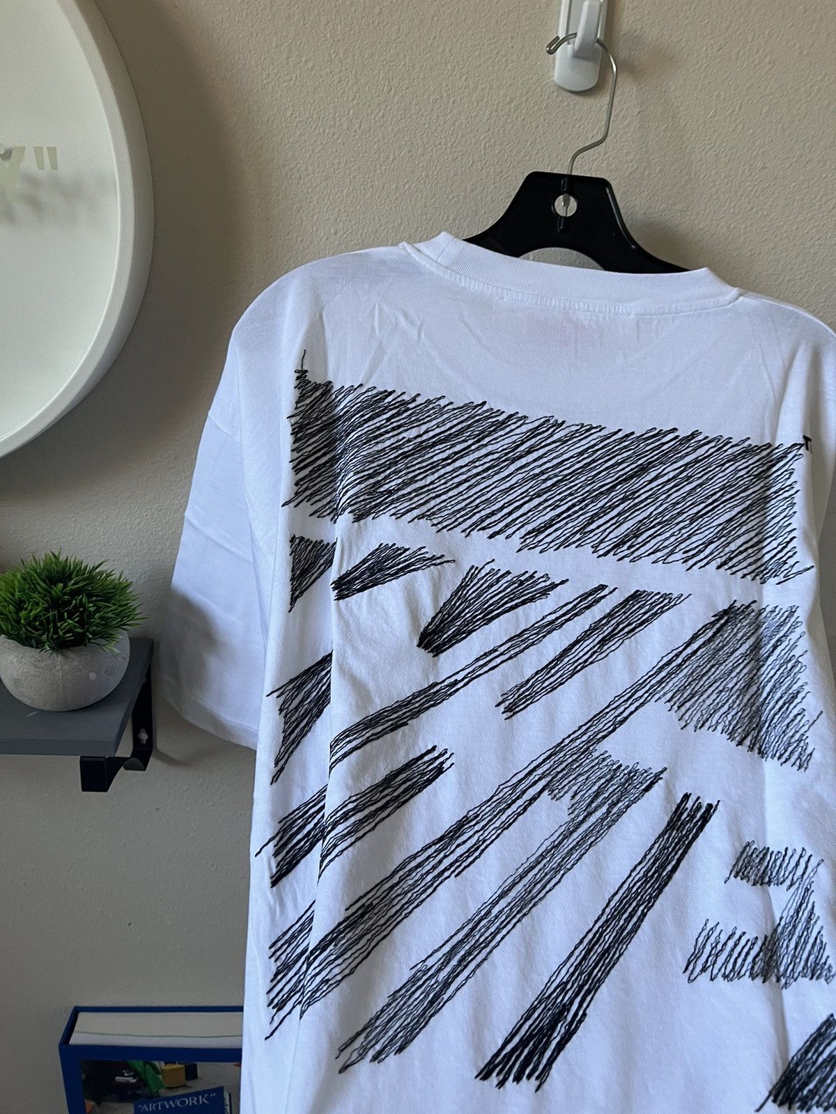 Off-White Off-White Embroidered Scribble Logo T-shirt Size US XL / EU 56 / 4 - 5 Thumbnail