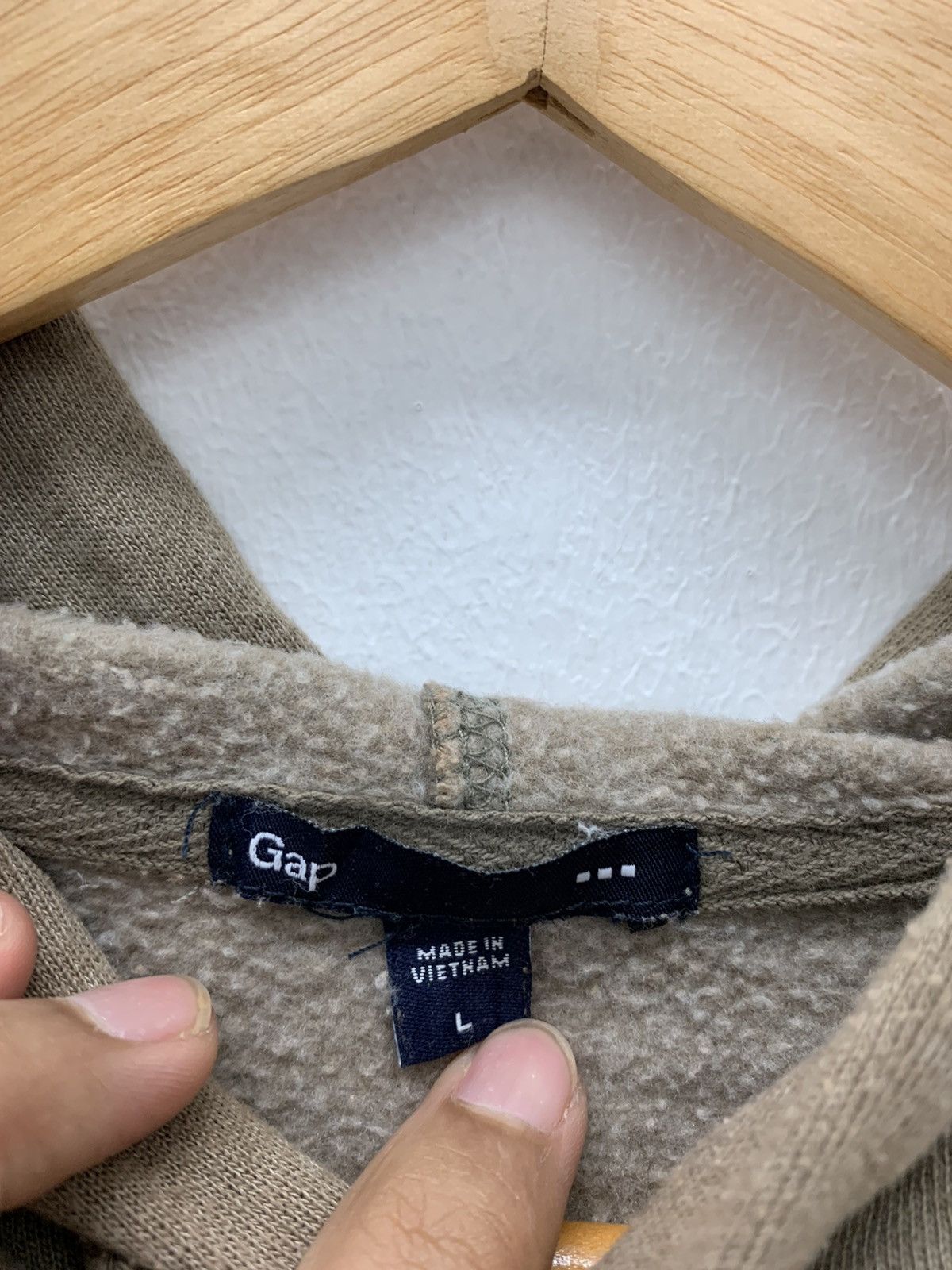 Gap Vintage Faded Gap Big logo Hoodie Size US L / EU 52-54 / 3 - 5 Thumbnail