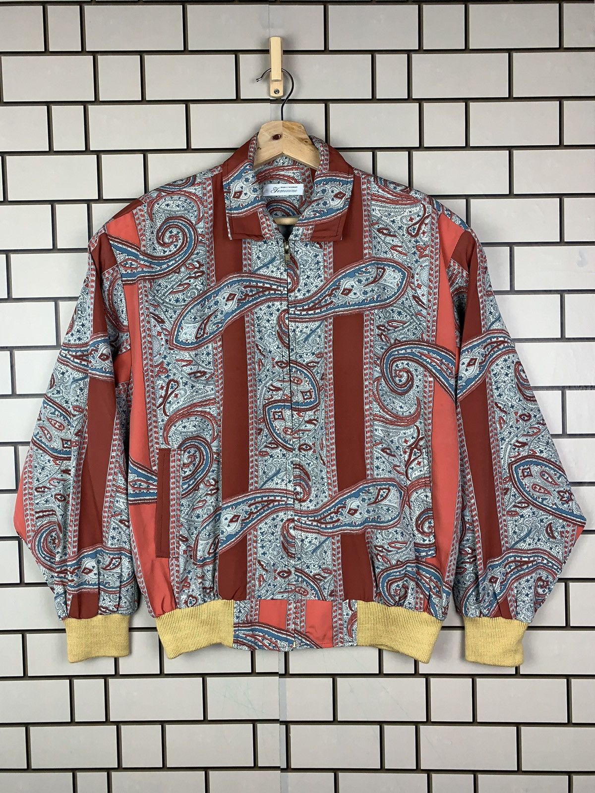 Japanese Brand × Vintage Vintage Japanese Brand Feminine Bandana Bomber Jacket Size US M / EU 48-50 / 2 - 1 Thumbnail