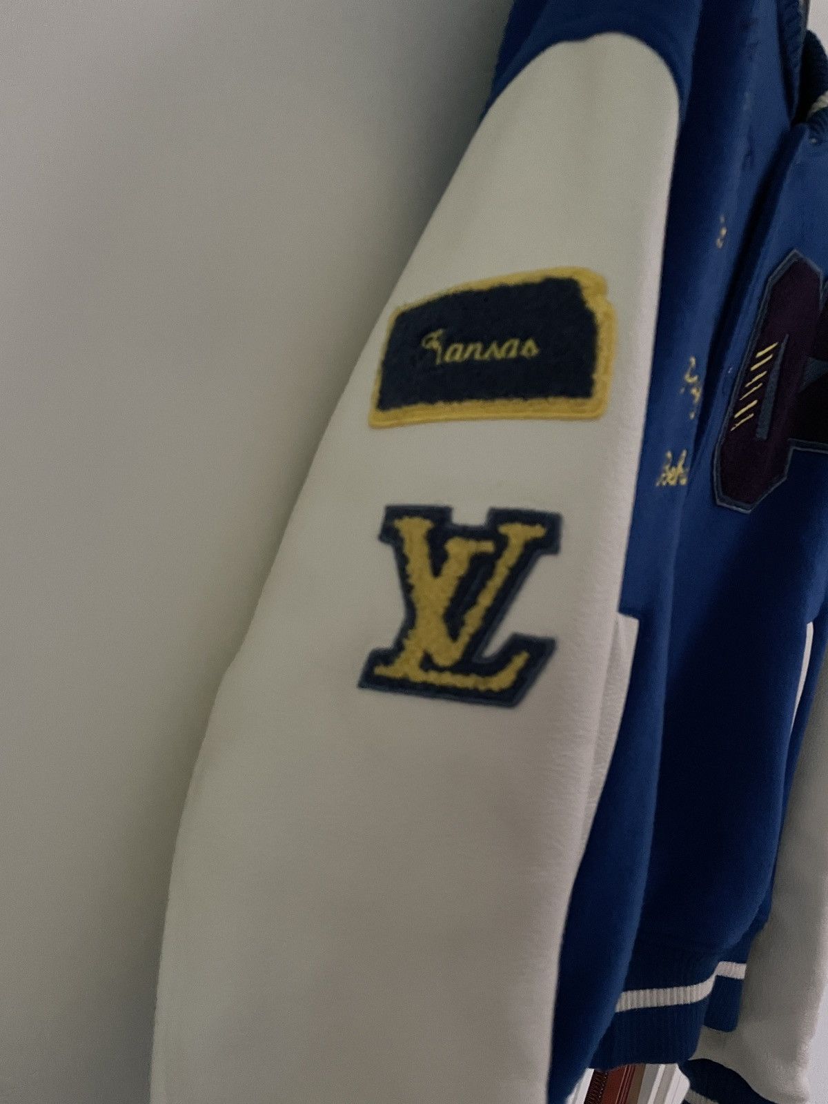 Louis Vuitton × Virgil Abloh LV SS19 Wizard Of Oz Varsity Jacket Plain Rainbow Size US M / EU 48-50 / 2 - 9 Thumbnail