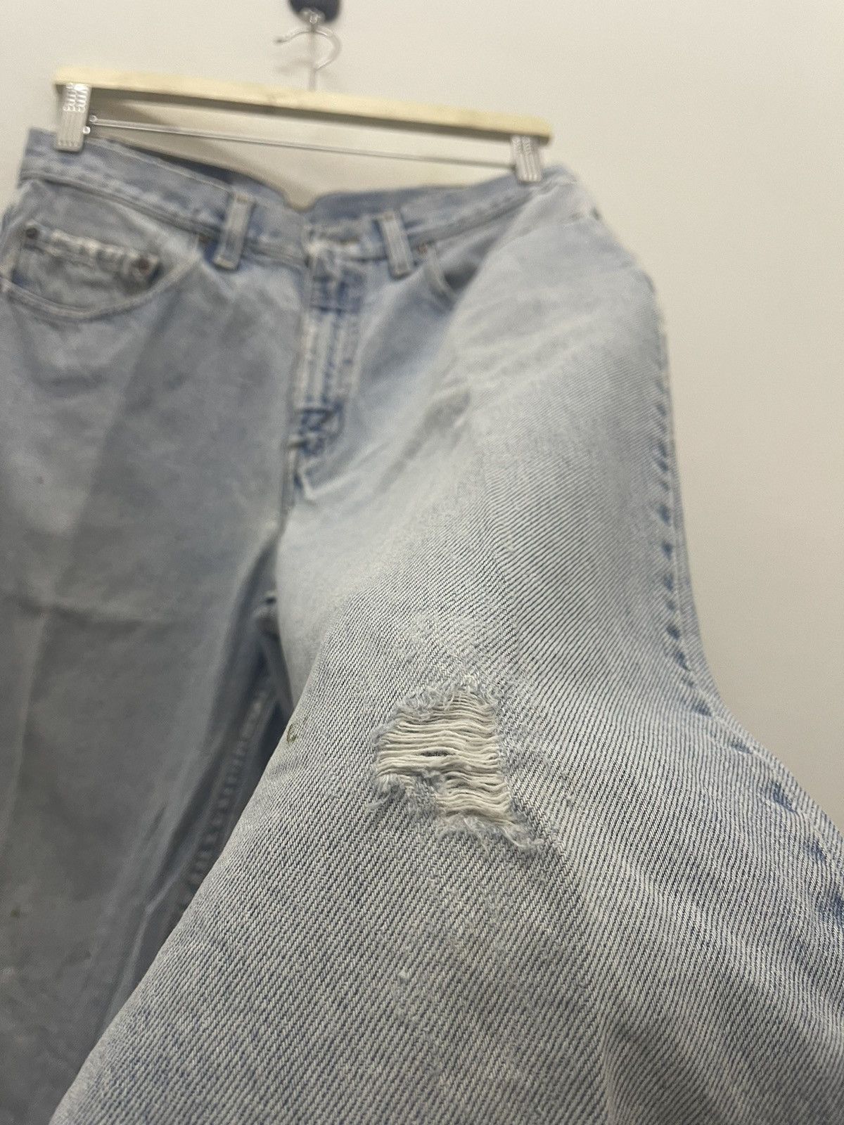 Levi's Rare Vintage LEVIS Relaxed Straight Leg Thrashed Grunge Size US 32 / EU 48 - 4 Thumbnail