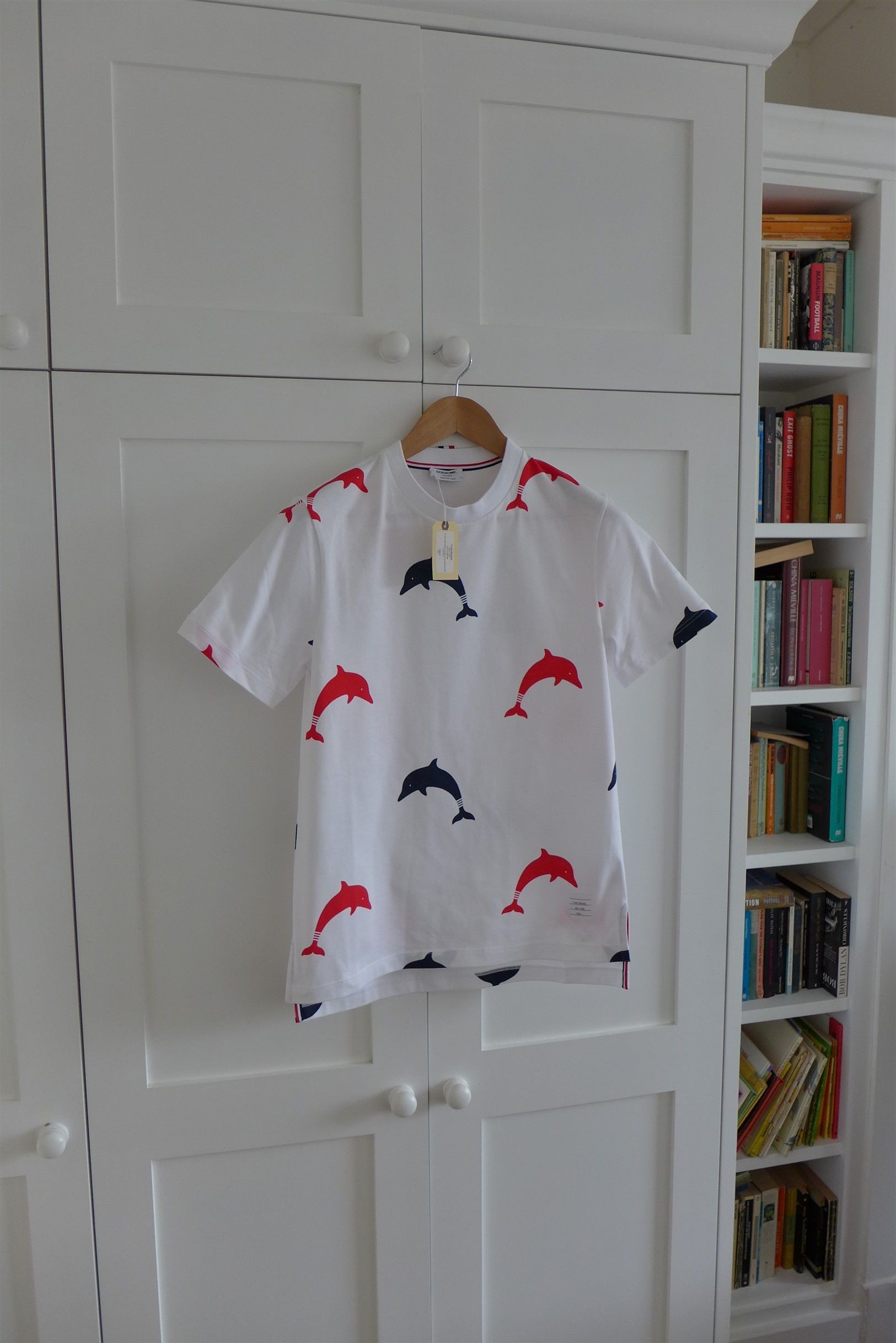 Thom Browne Thom Browne White Dolphin Print T-Shirt Size US S / EU 44-46 / 1 - 3 Thumbnail
