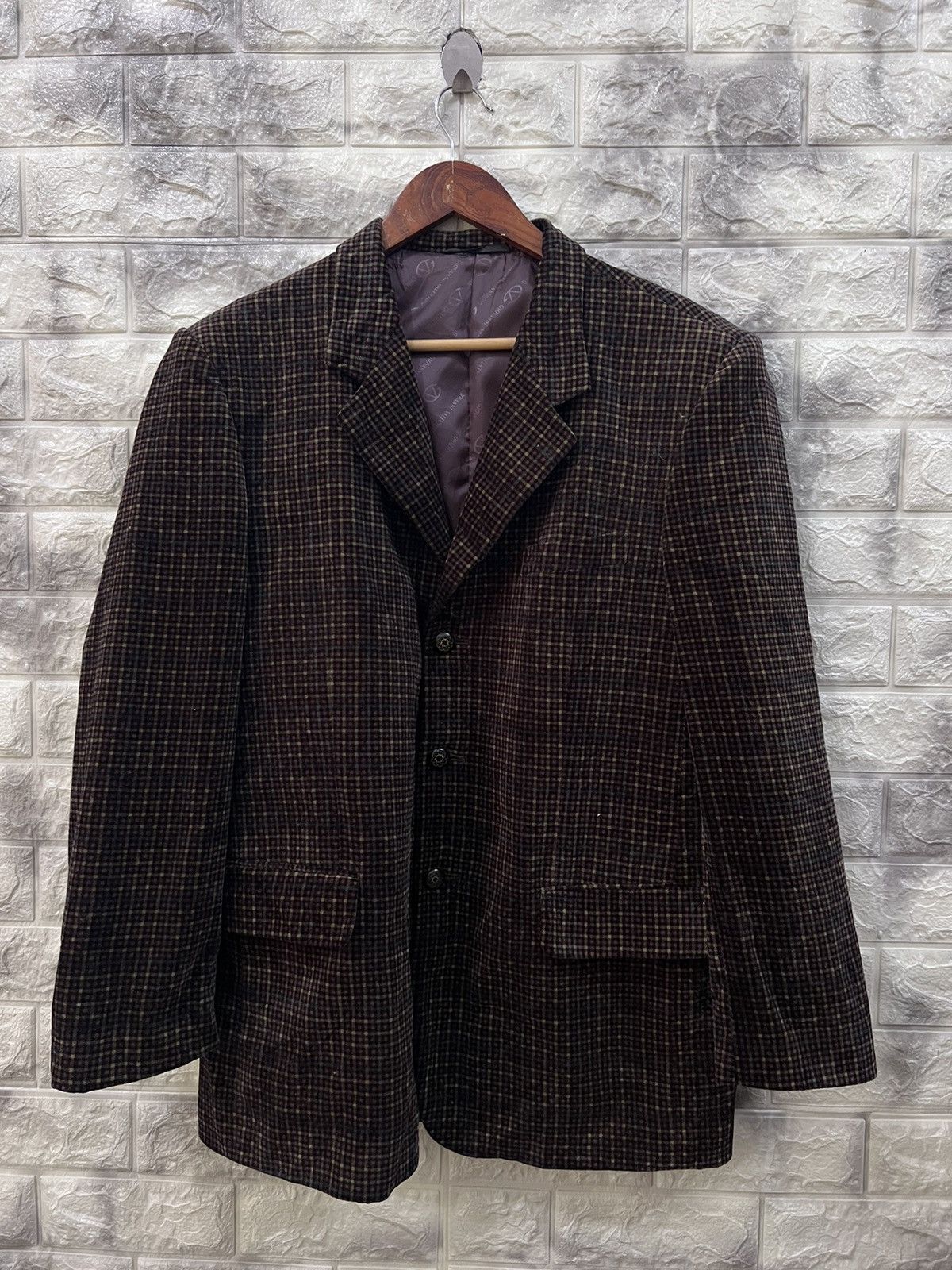 image of Giovanni Valentino Giovani Valentino Velvet Jacket, Men's (Size Medium)