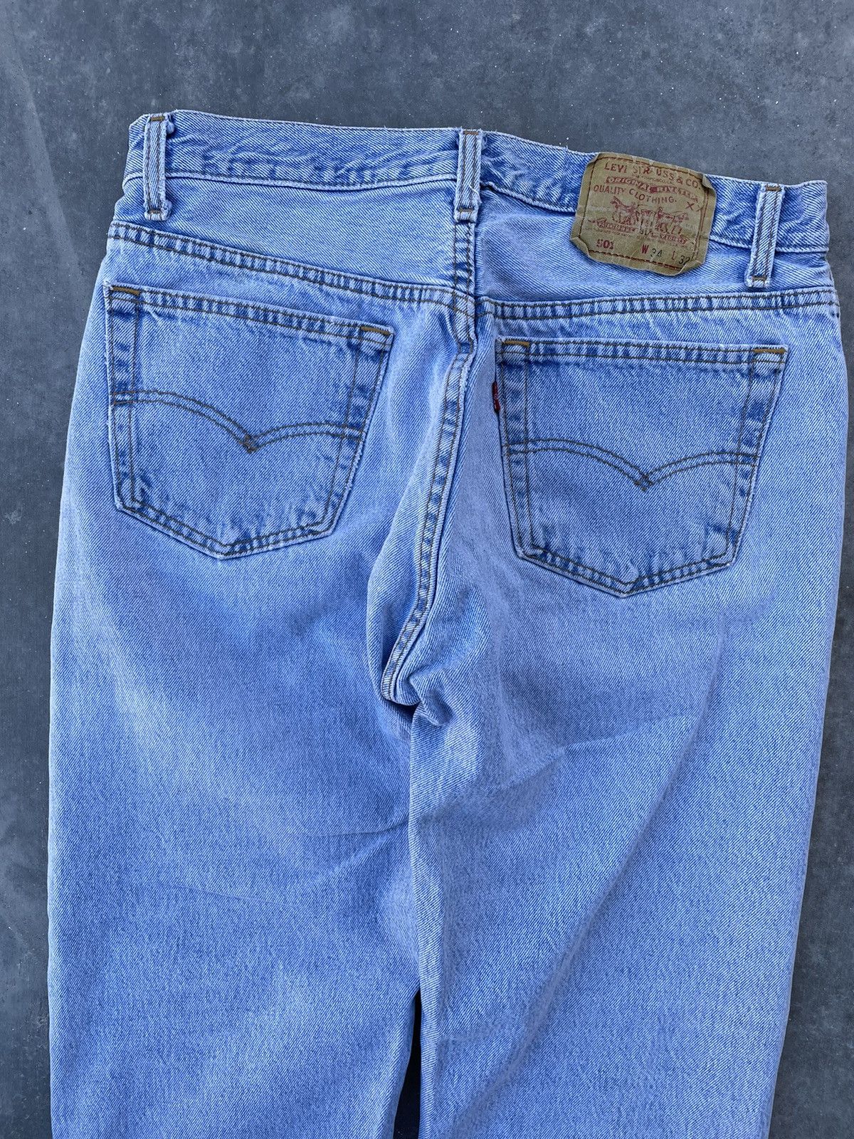 Levi's × Vintage Vintage 90's Levi's 501 Button Fly Denim Jeans Size US 32 / EU 48 - 4 Thumbnail