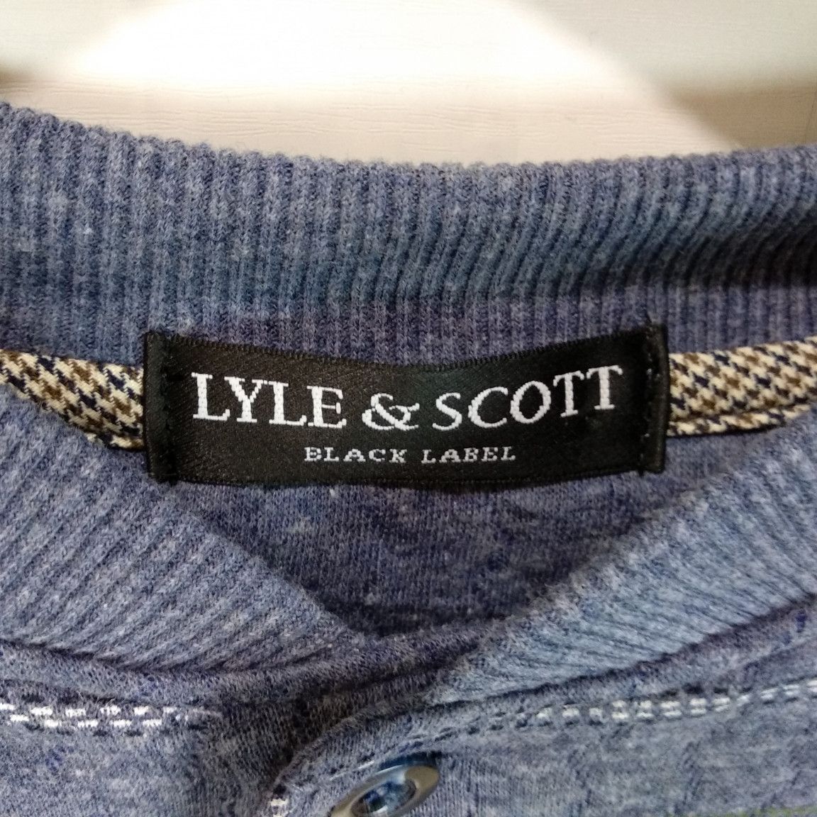 Lyle & Scott × Vintage Vintage 90's LYLE & SCOTT Check Retro Classic Sweatshirts Size US L / EU 52-54 / 3 - 8 Thumbnail