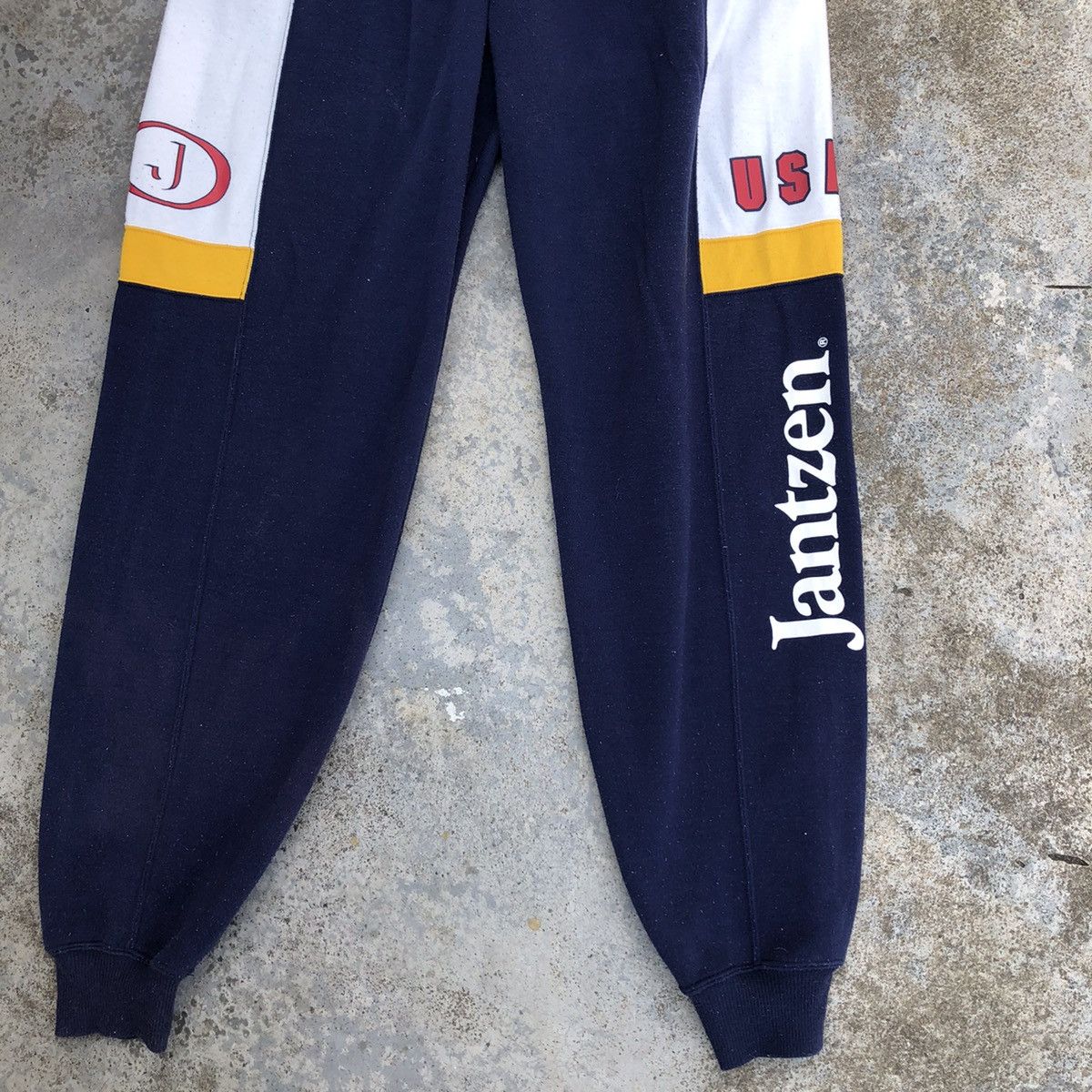 Jantzen RARE DESIGN JANTZEN USA BIG LOGO JOGGER PANT Size US 30 / EU 46 - 3 Thumbnail