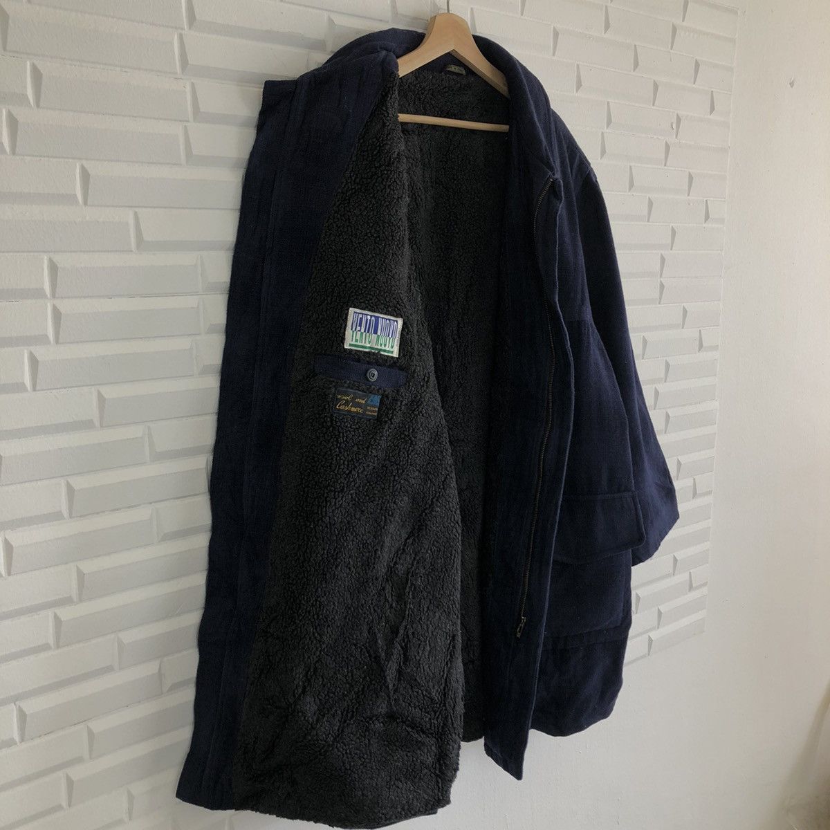 Vintage LONG JACKET VENTO NUOVO MADE IN ITALY FUR LINING Size US L / EU 52-54 / 3 - 7 Thumbnail