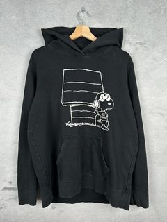 Kaws x outlet peanuts sweatshirt