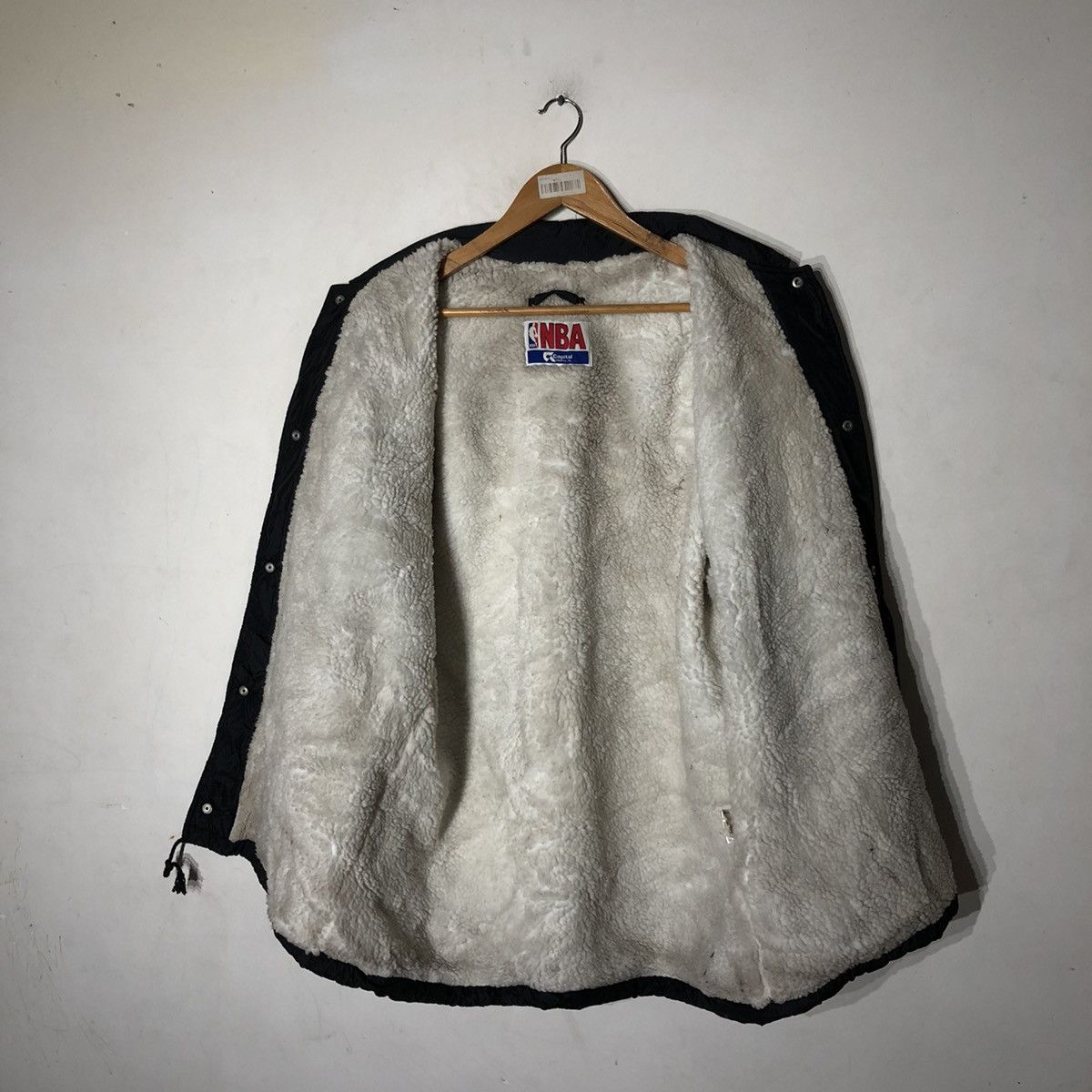 NBA × Vintage VINTAGE COACH JACKET NBA JACKET Size US L / EU 52-54 / 3 - 7 Thumbnail