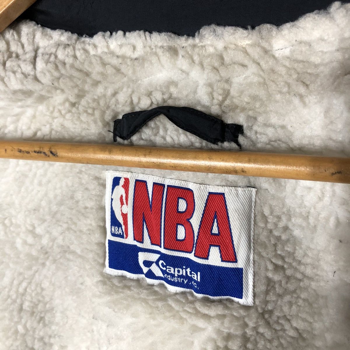 NBA × Vintage VINTAGE COACH JACKET NBA JACKET Size US L / EU 52-54 / 3 - 8 Thumbnail