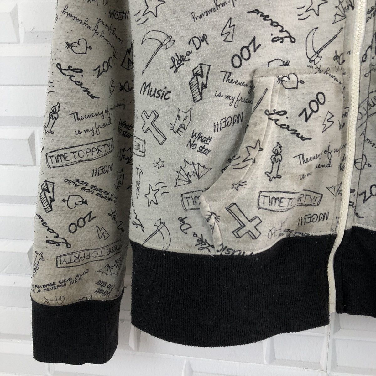 Japanese Brand RARE FULL PRINT AQUA SKY STREET FASHION DESIGN Size US M / EU 48-50 / 2 - 4 Thumbnail