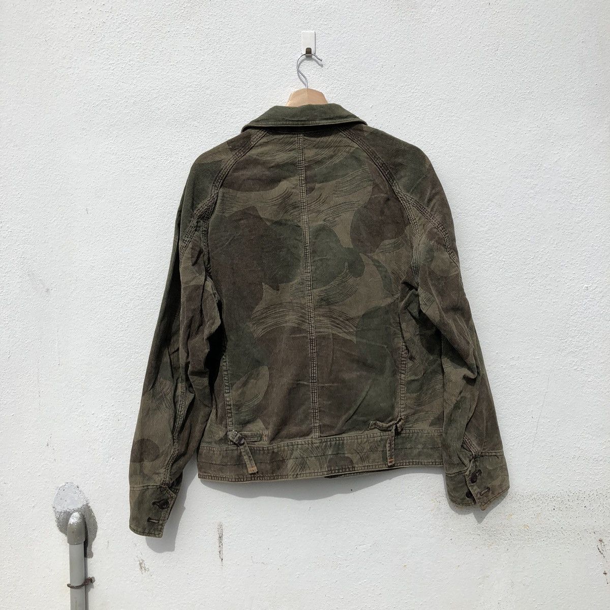 Japanese Brand MILITARY COLLECTIONS SURVIVAL JACKET CAMO BACK NUMBER Size US L / EU 52-54 / 3 - 7 Thumbnail