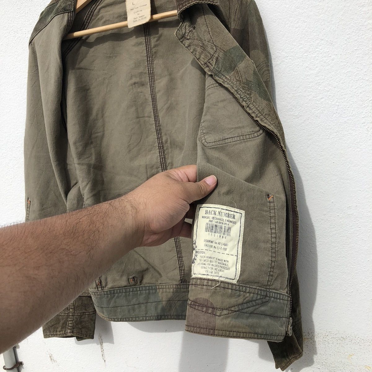 Japanese Brand MILITARY COLLECTIONS SURVIVAL JACKET CAMO BACK NUMBER Size US L / EU 52-54 / 3 - 13 Thumbnail