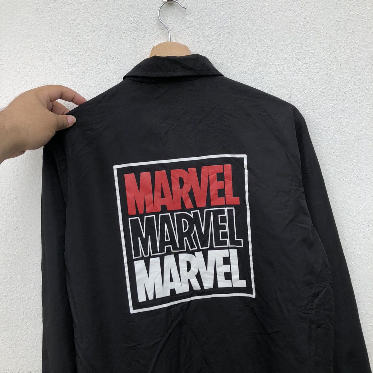 Japanese Brand MARVEL BIG LOGO BUTTON JACKET Size US L / EU 52-54 / 3 - 7 Thumbnail
