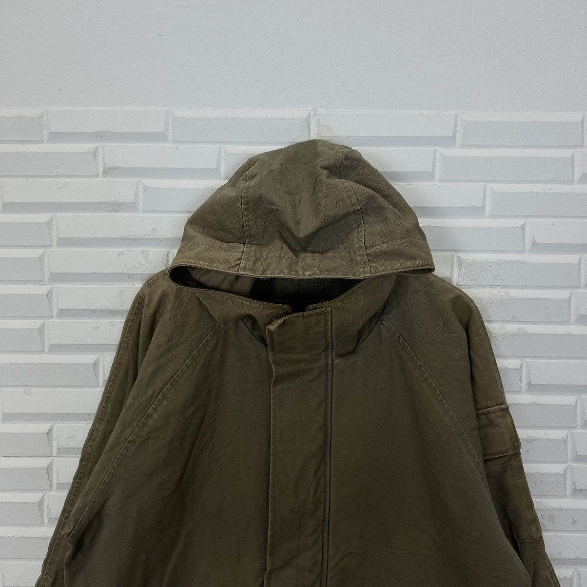 Japanese Brand × Oshkosh VINTAGE OSHKOSH SURVIVAL PARACHUTE BIKER JACKET HOODIE Size US M / EU 48-50 / 2 - 3 Thumbnail