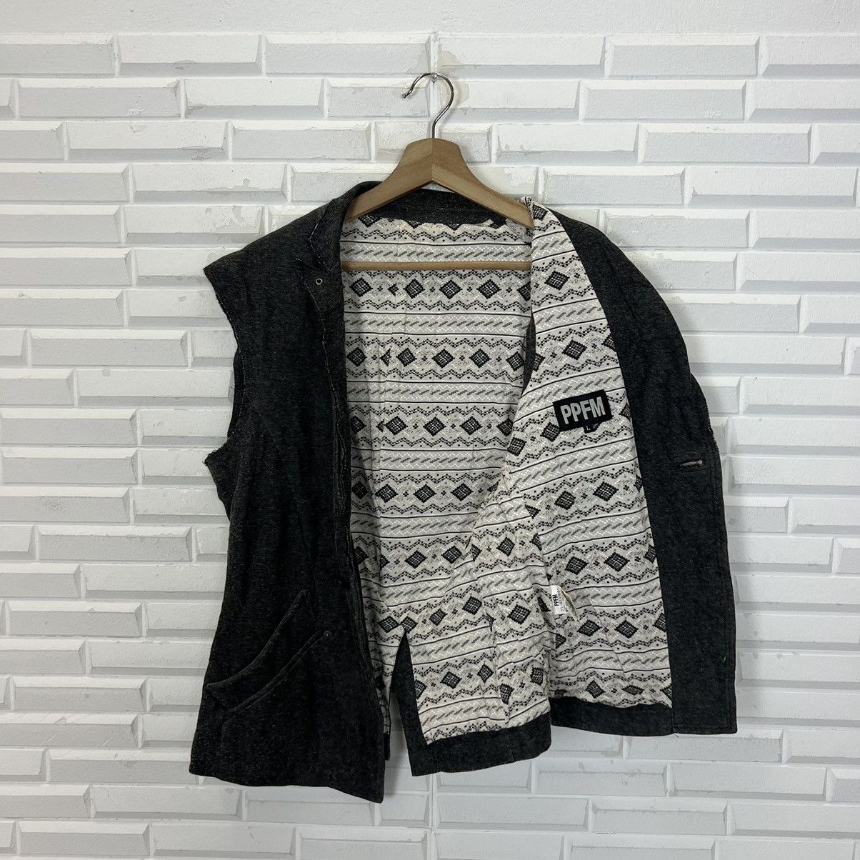 PPFM RARE TANKTOP VEST PPFM NICE LINING PUNK STYLE DESIGN Size US L / EU 52-54 / 3 - 8 Thumbnail