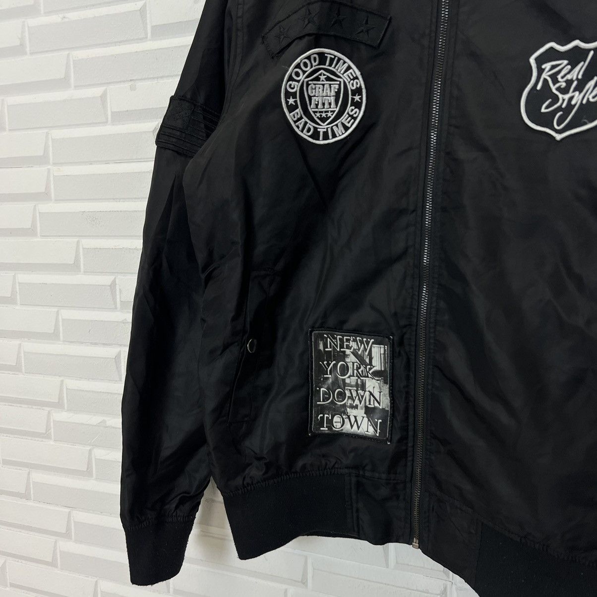 Japanese Brand VINTAGE BOMBER JACKET ORIGINAL GARMENTS AUTHENTIC FULLPATCHE Size US L / EU 52-54 / 3 - 6 Thumbnail