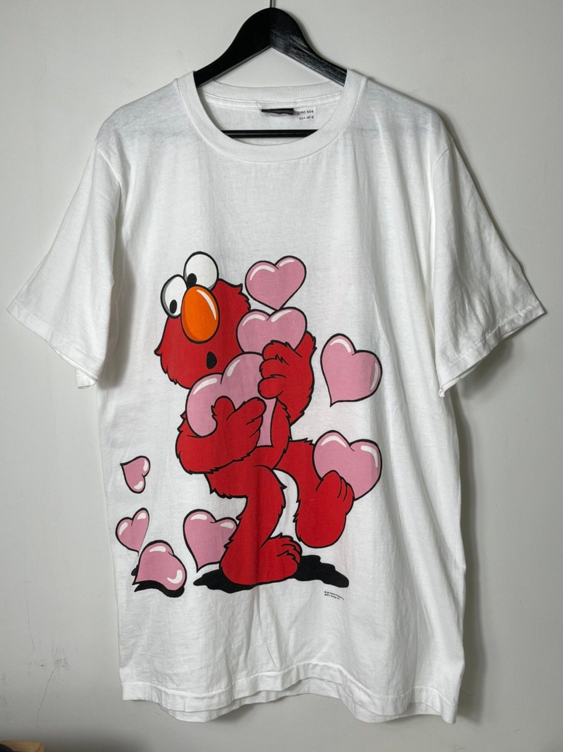 Cartoon Network Vintage 90s Elmo Heart Full Print (L) GTMC204 Size US L / EU 52-54 / 3 - 1 Thumbnail