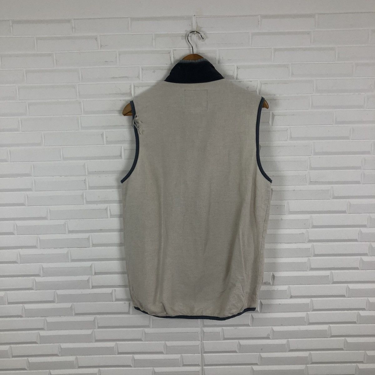 go slow caravan TANKTOP SLEEVELESS GO SLOW CARAVAN MULTI COLOUR RARE DESIGN Size US XL / EU 56 / 4 - 7 Thumbnail