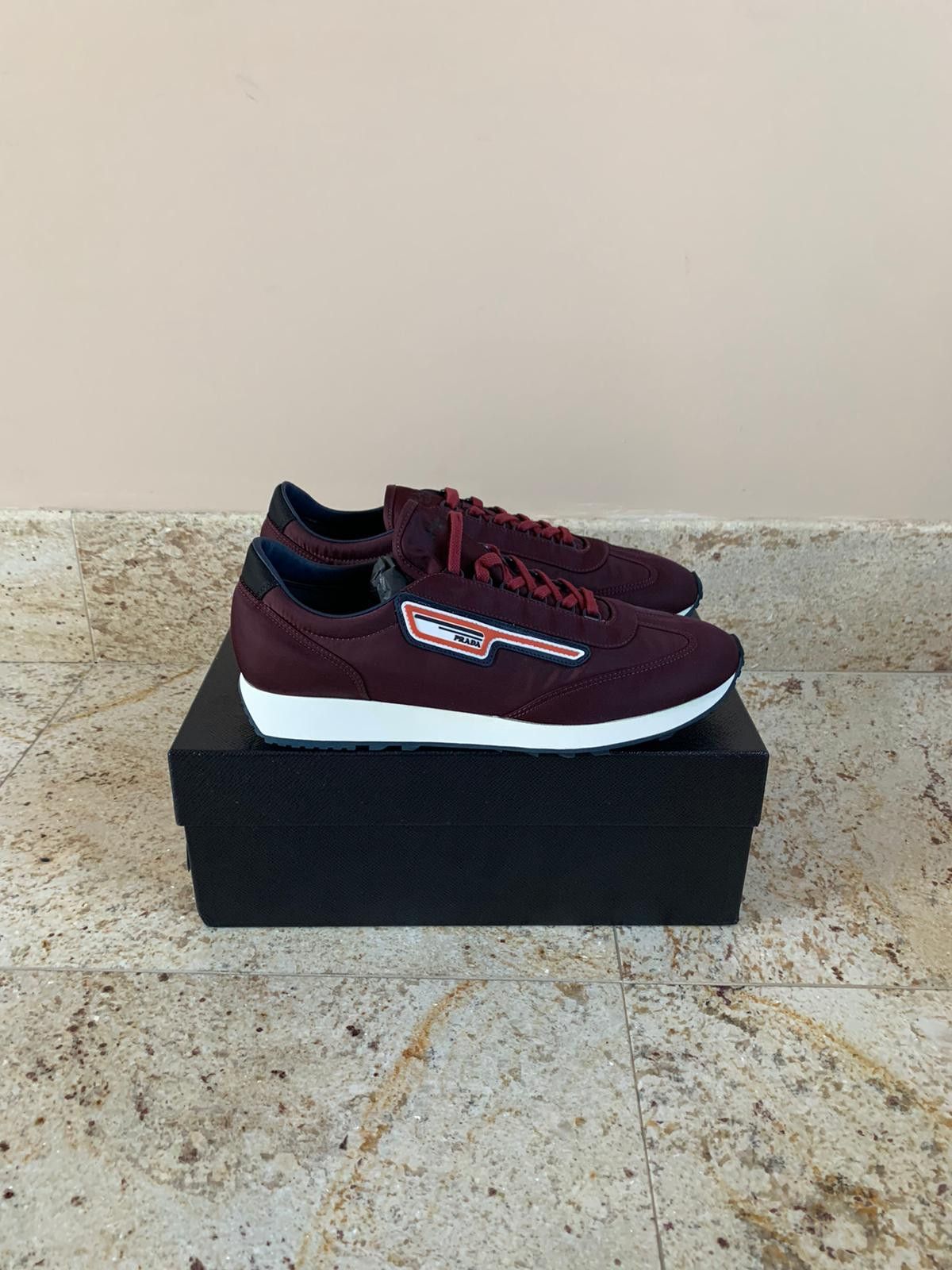 Prada Milano Trainer in Granato Size US 11 / EU 44 - 3 Thumbnail